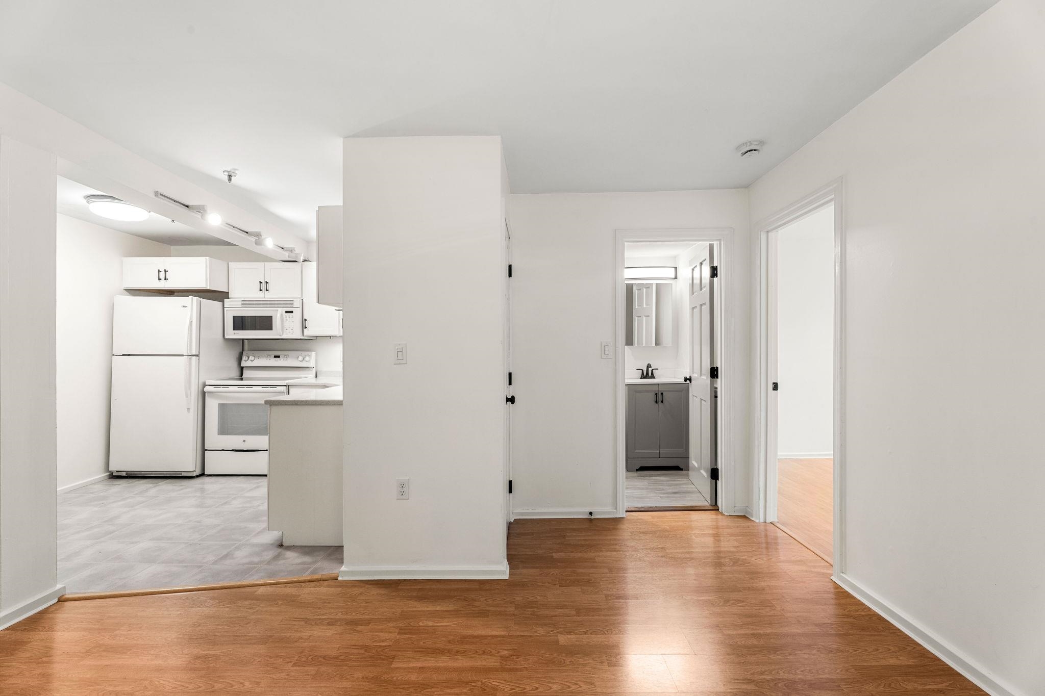 90 Fleet Street Property Photo 21