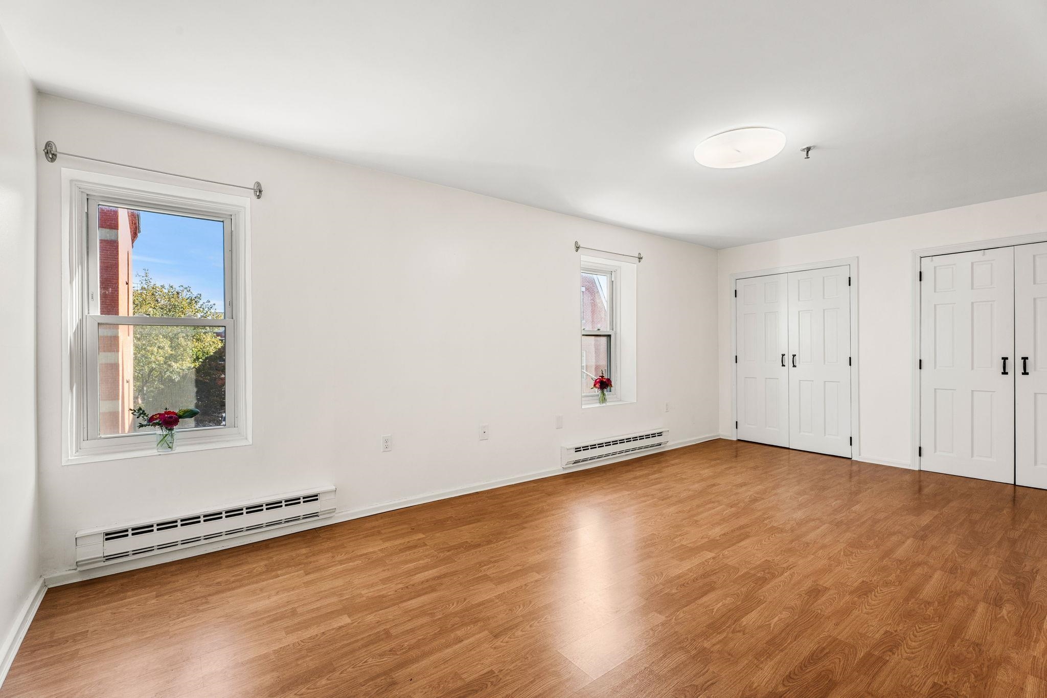 90 Fleet Street Property Photo 27