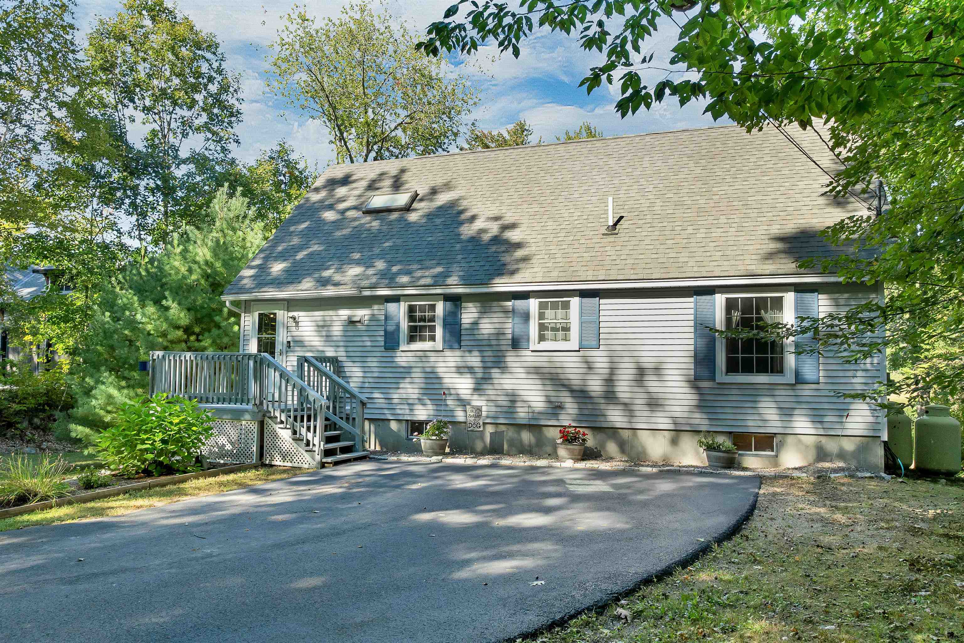 71 Heatherwood Drive Property Photo 3