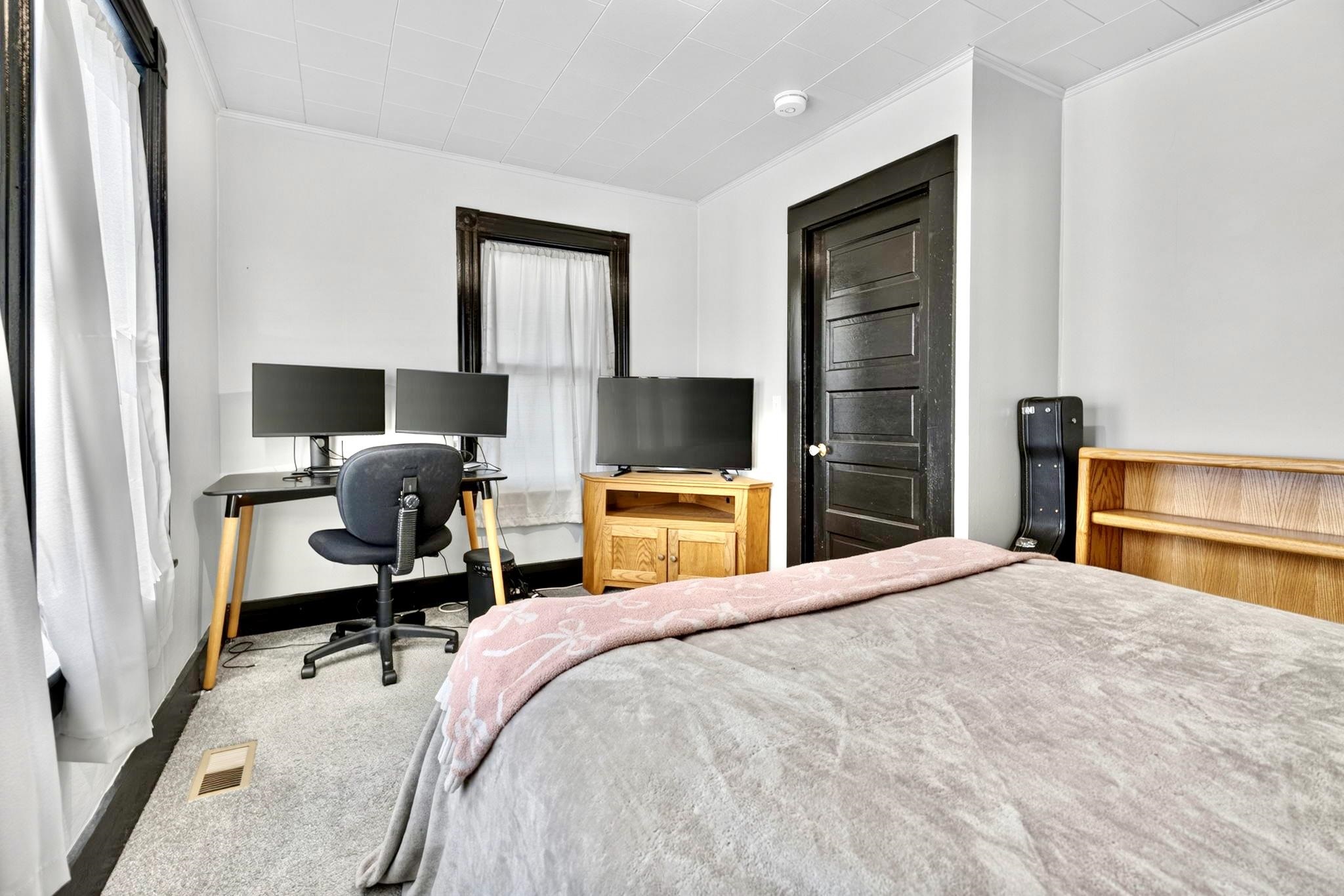 3 Gilson Street Property Photo 28