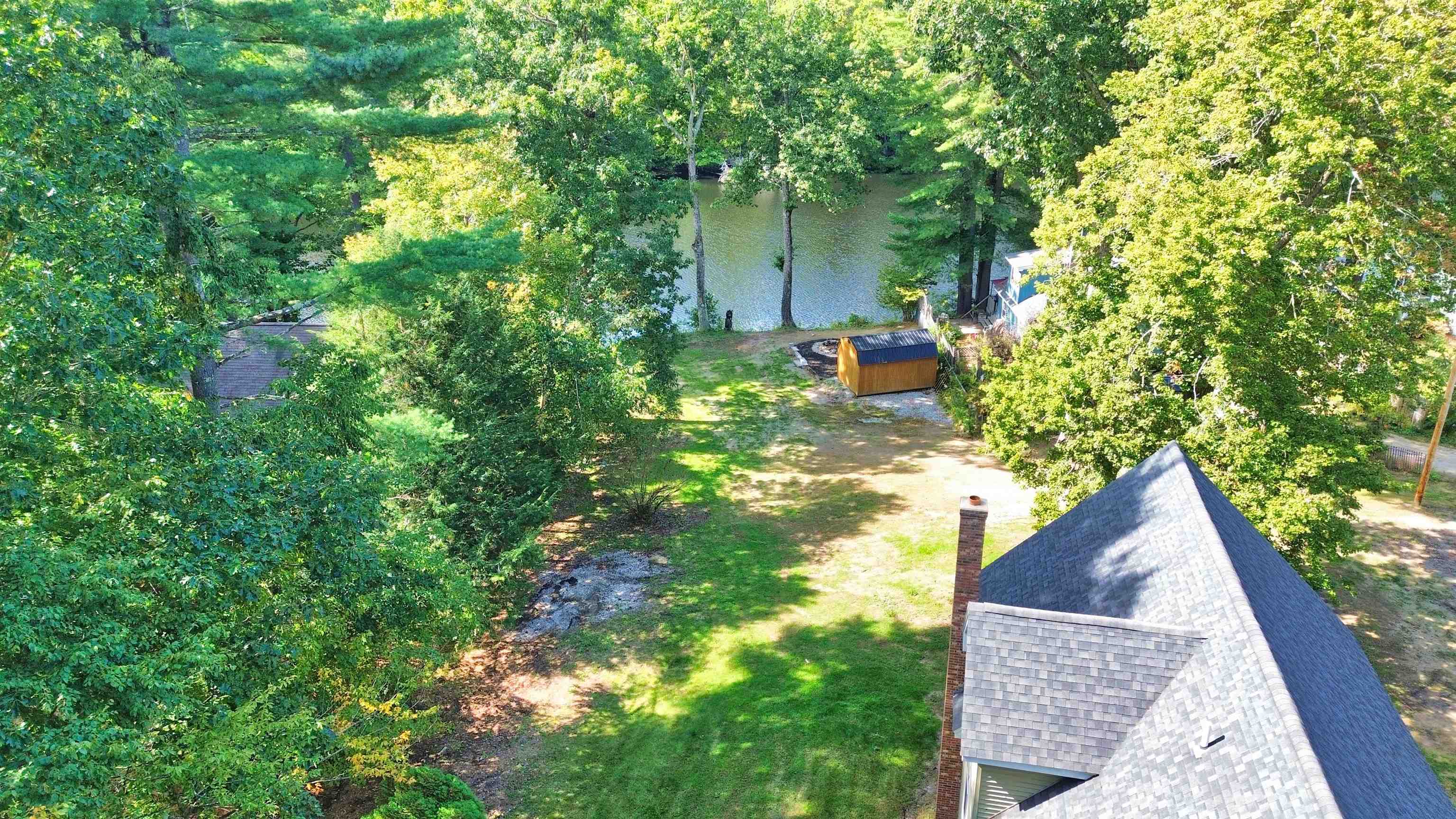 24 Broad Cove Drive Property Photo 5