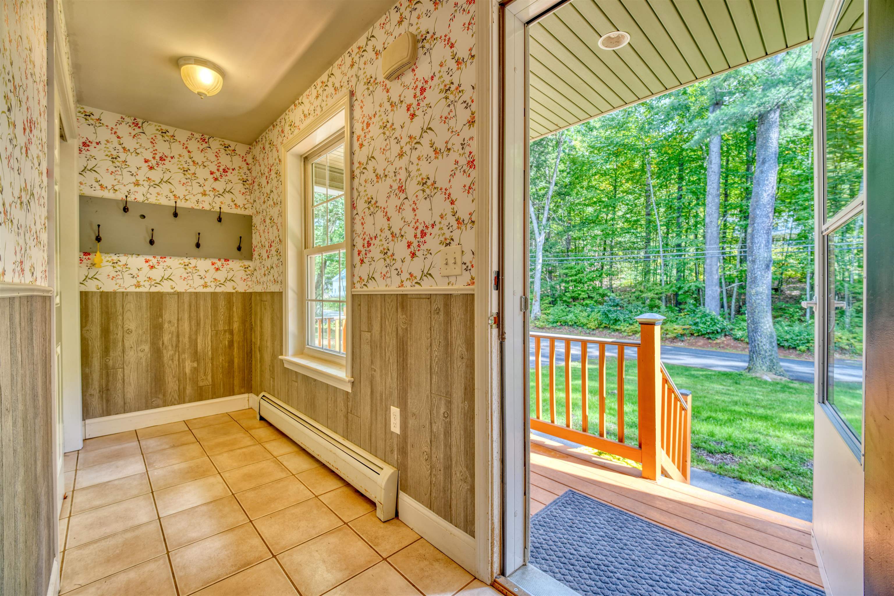24 Broad Cove Drive Property Photo 10