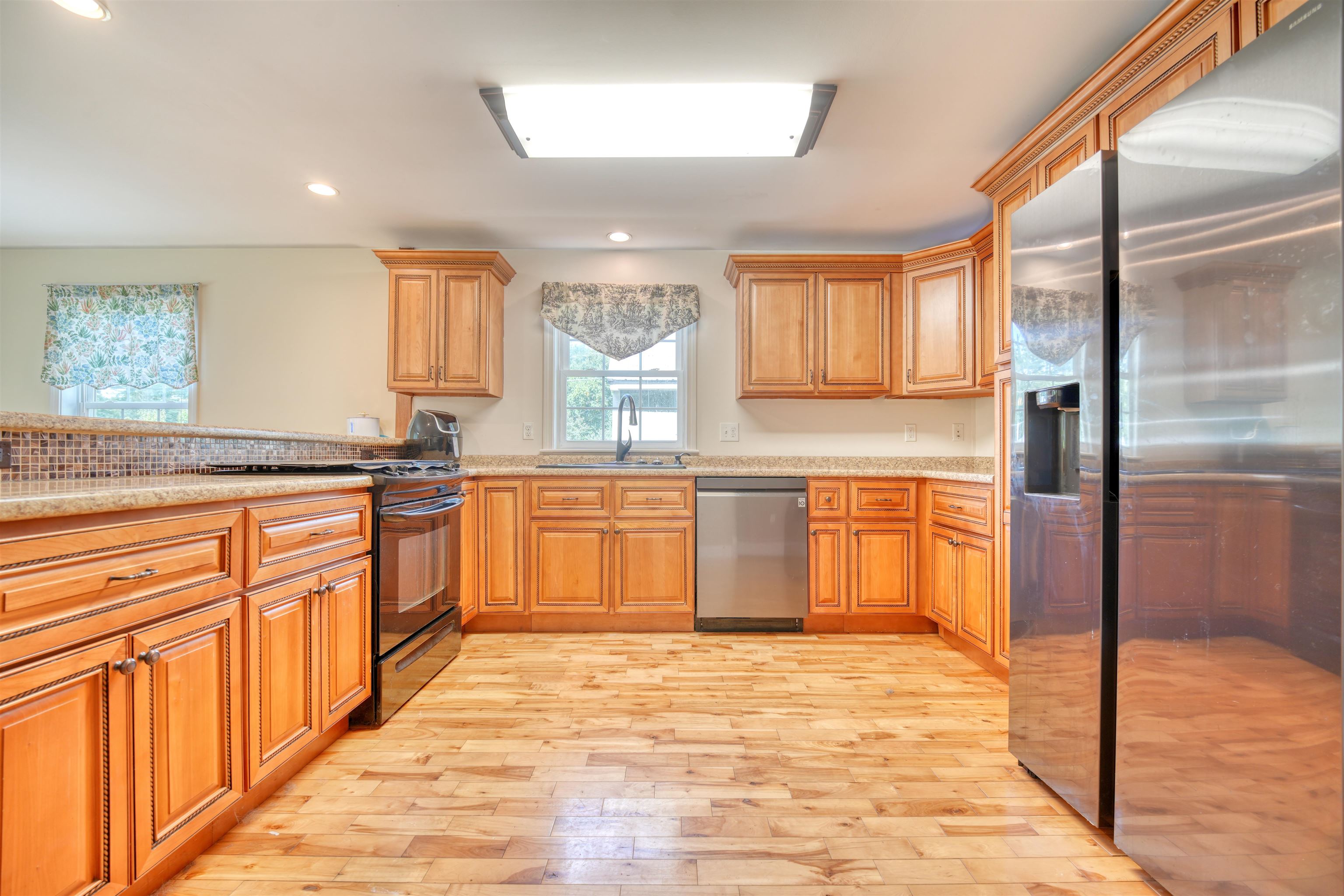 24 Broad Cove Drive Property Photo 13