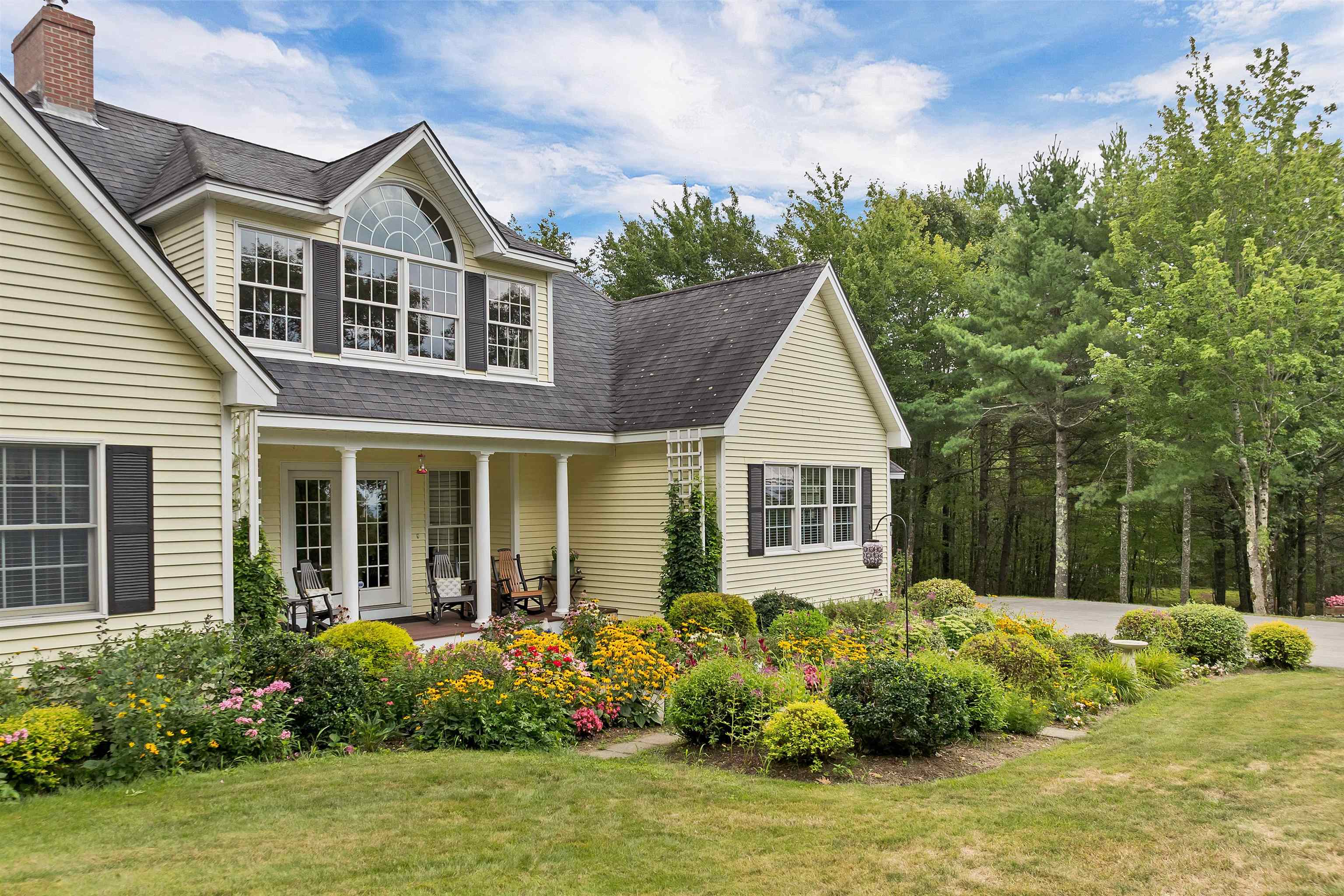 402 Governors Road Property Photo 3