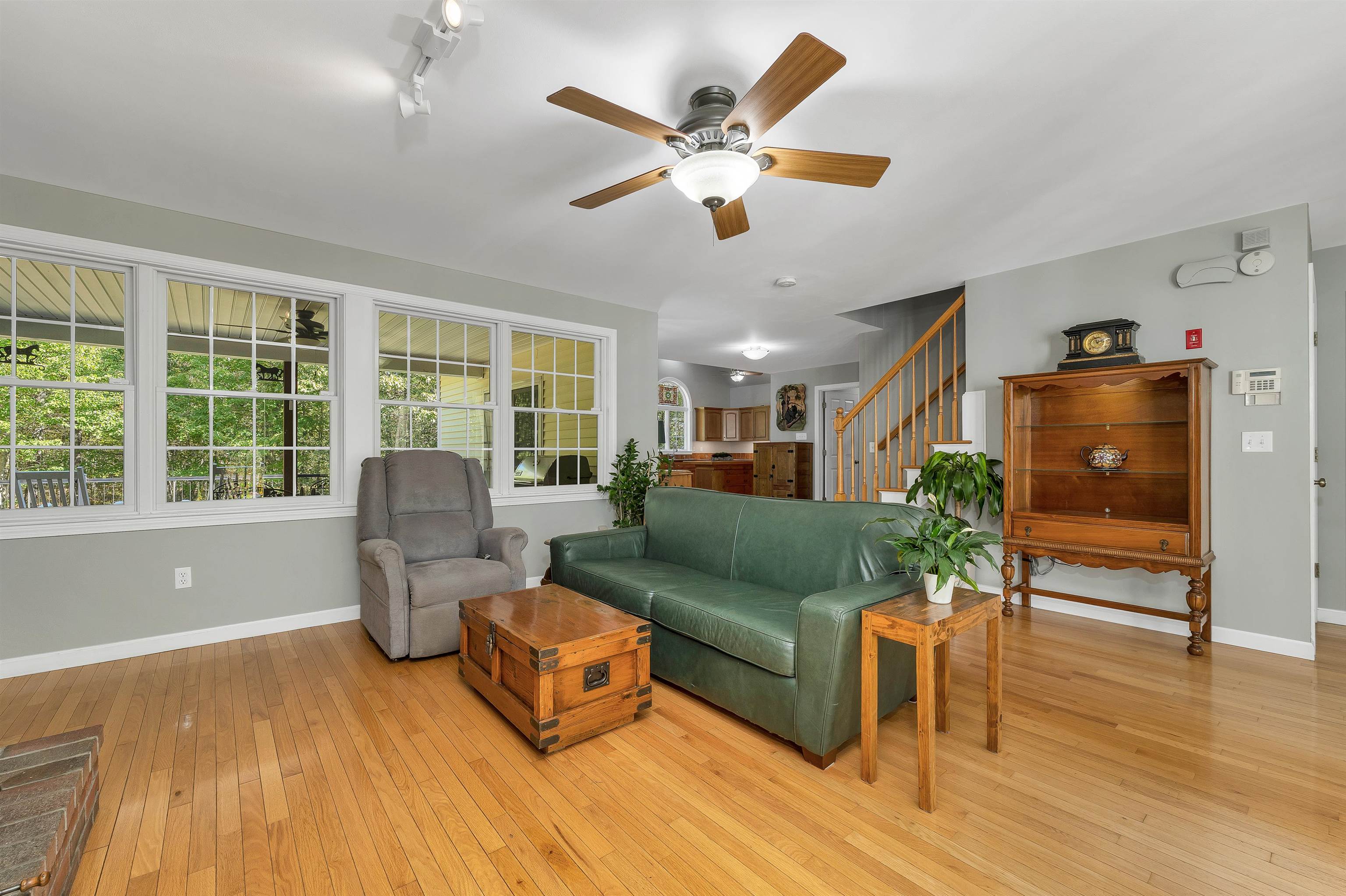 402 Governors Road Property Photo 12