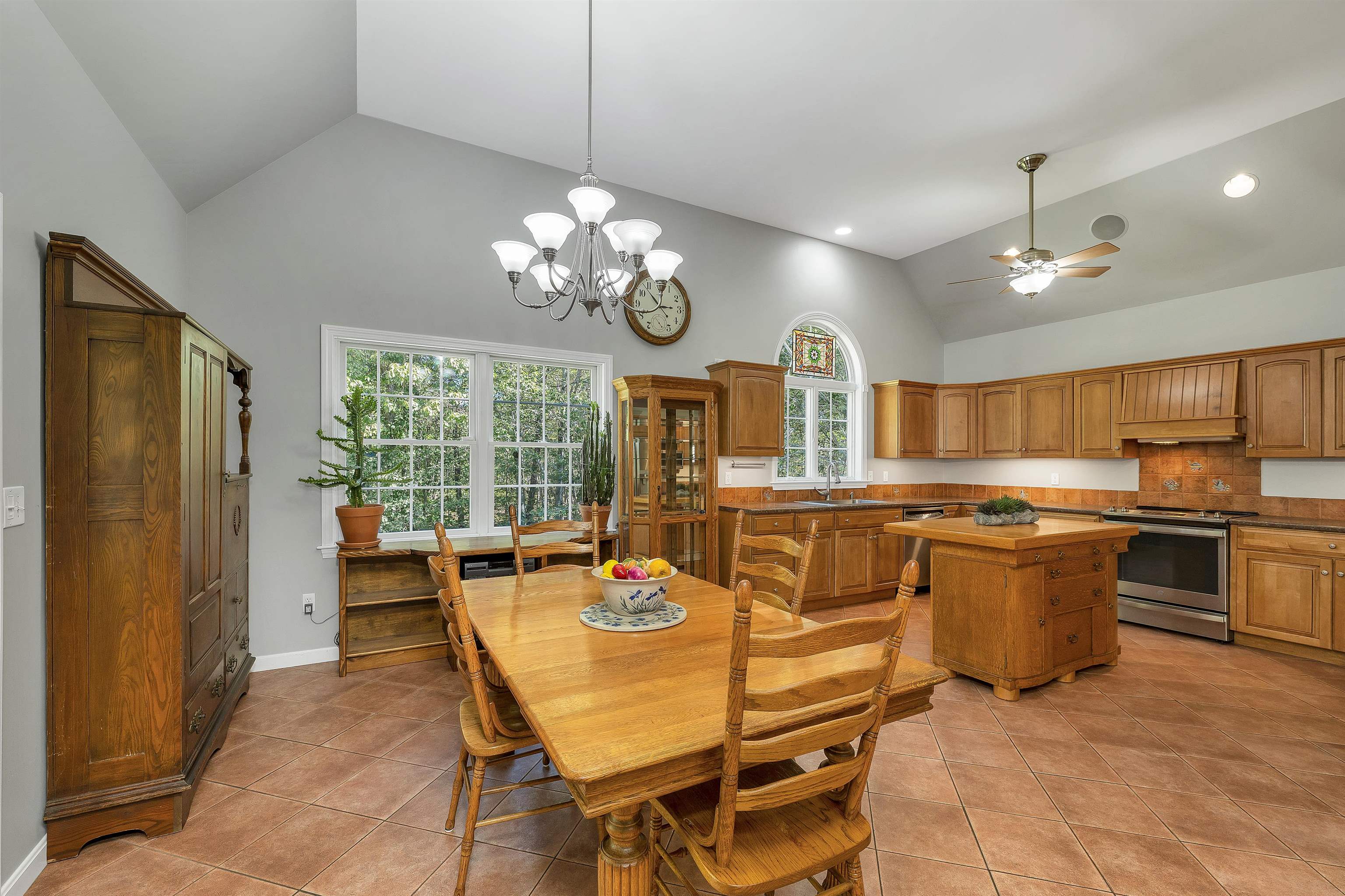 402 Governors Road Property Photo 18