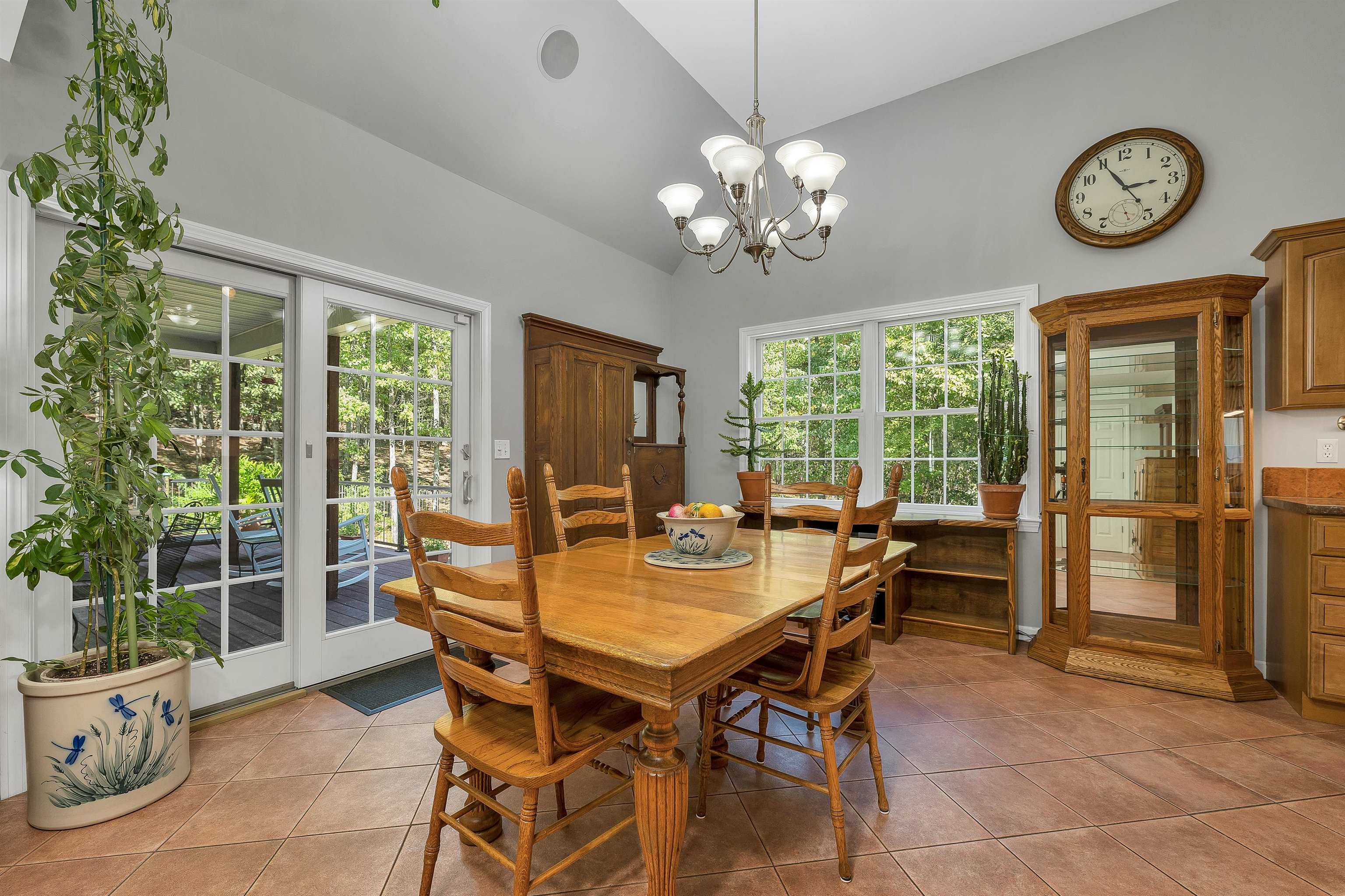 402 Governors Road Property Photo 20