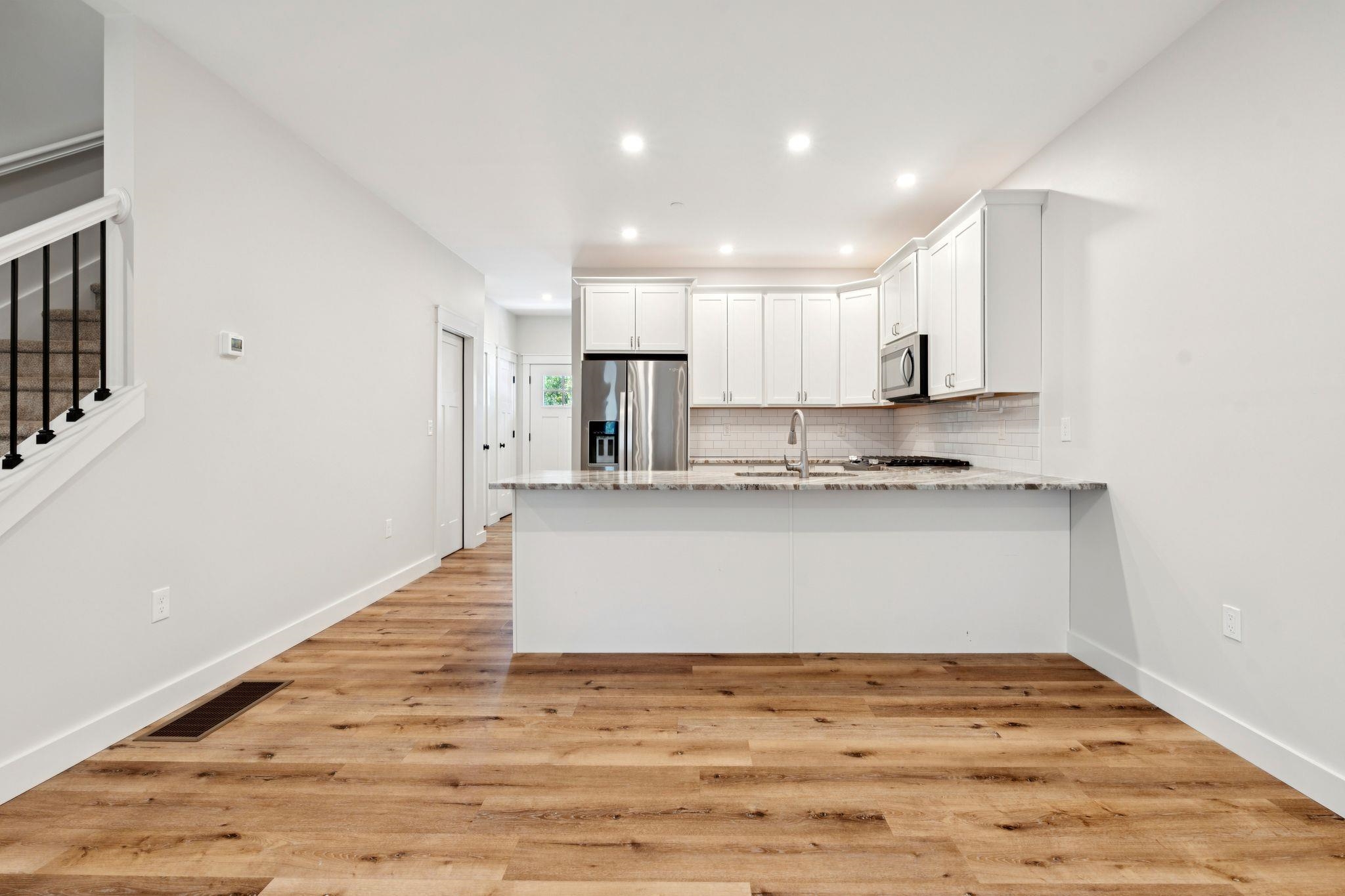 34 Ponemah Hill Road Property Photo 4