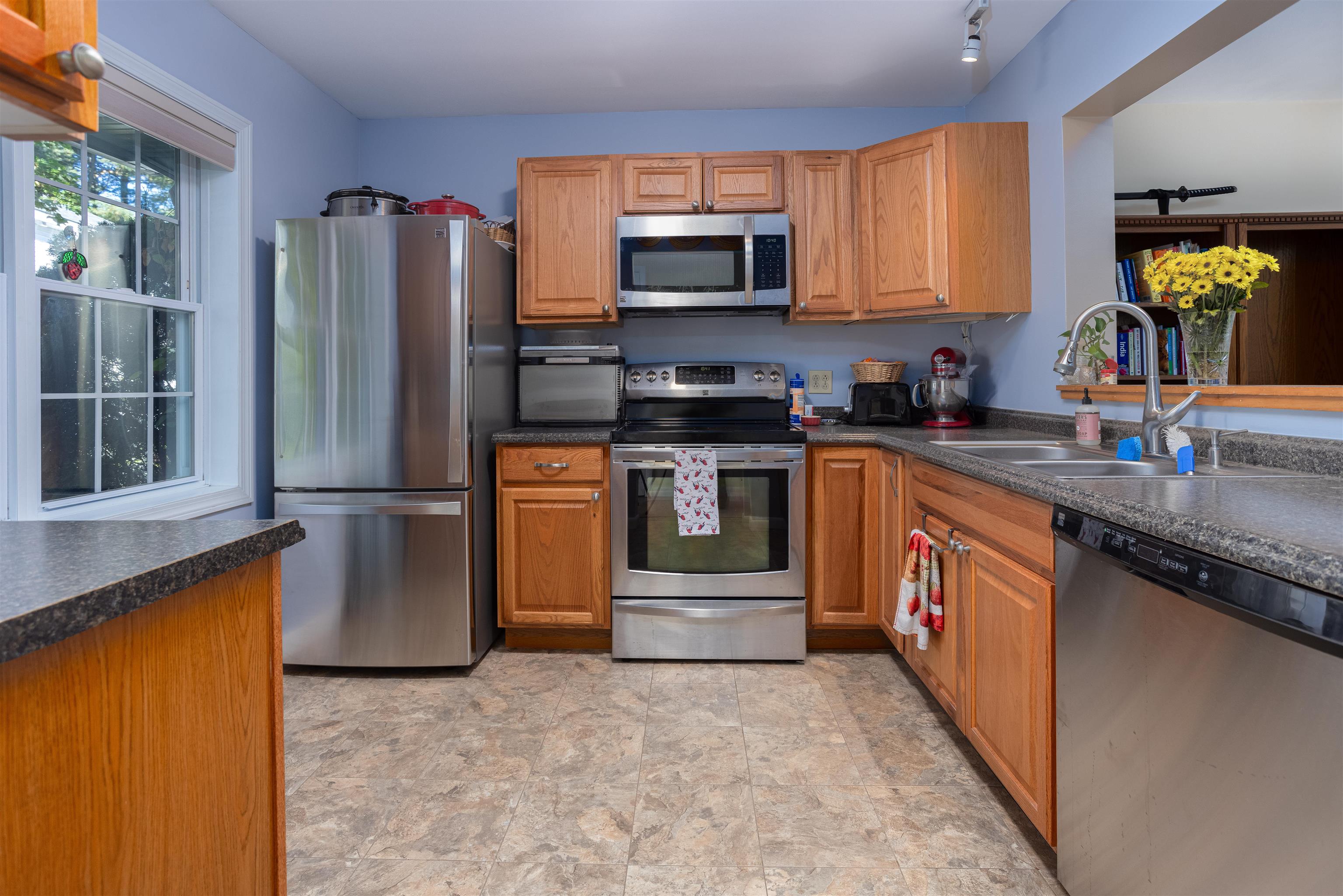36 Kinsington Street Property Photo 3