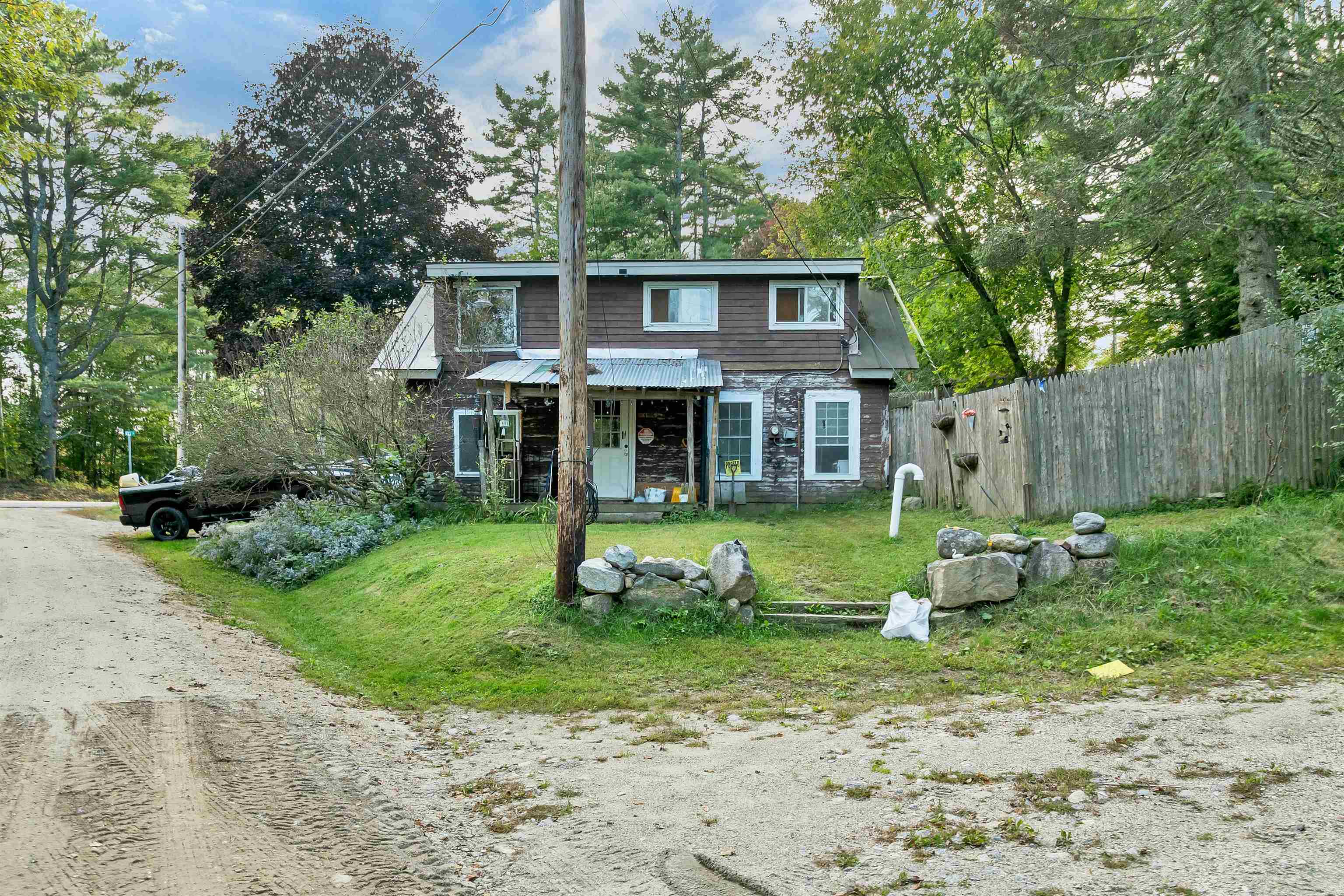 3 Neils Lane Property Photo 1