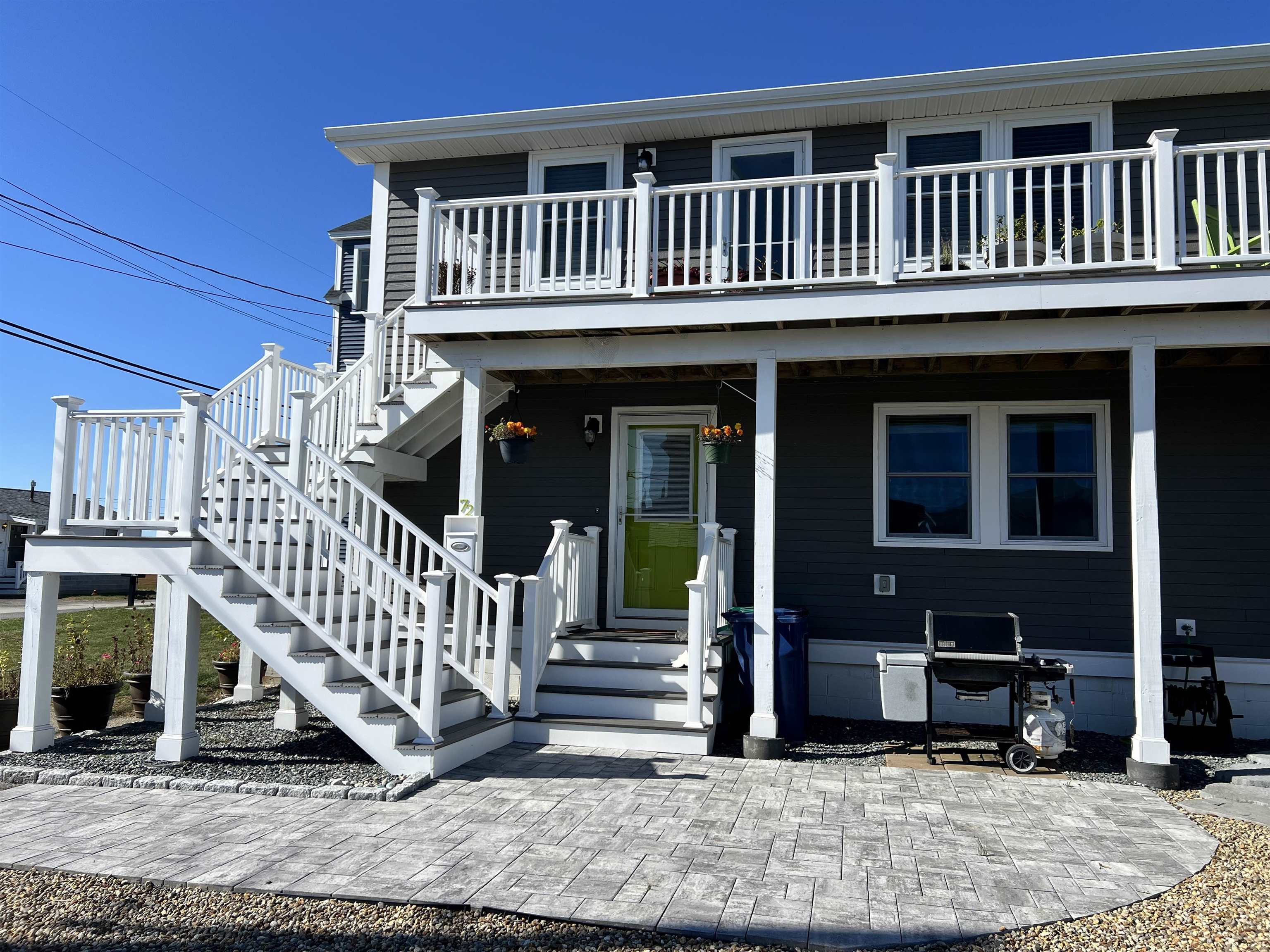 72 Island Path Property Photo 5