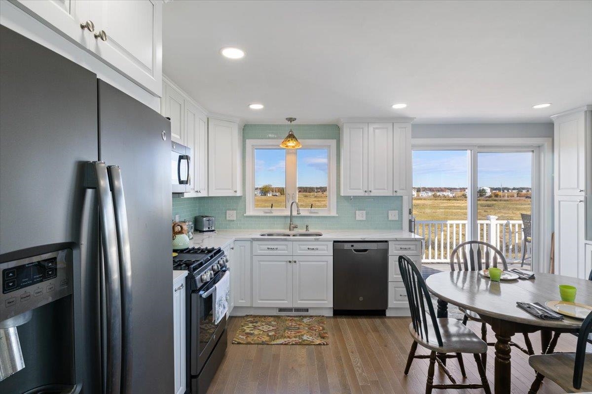 72 Island Path Property Photo 21