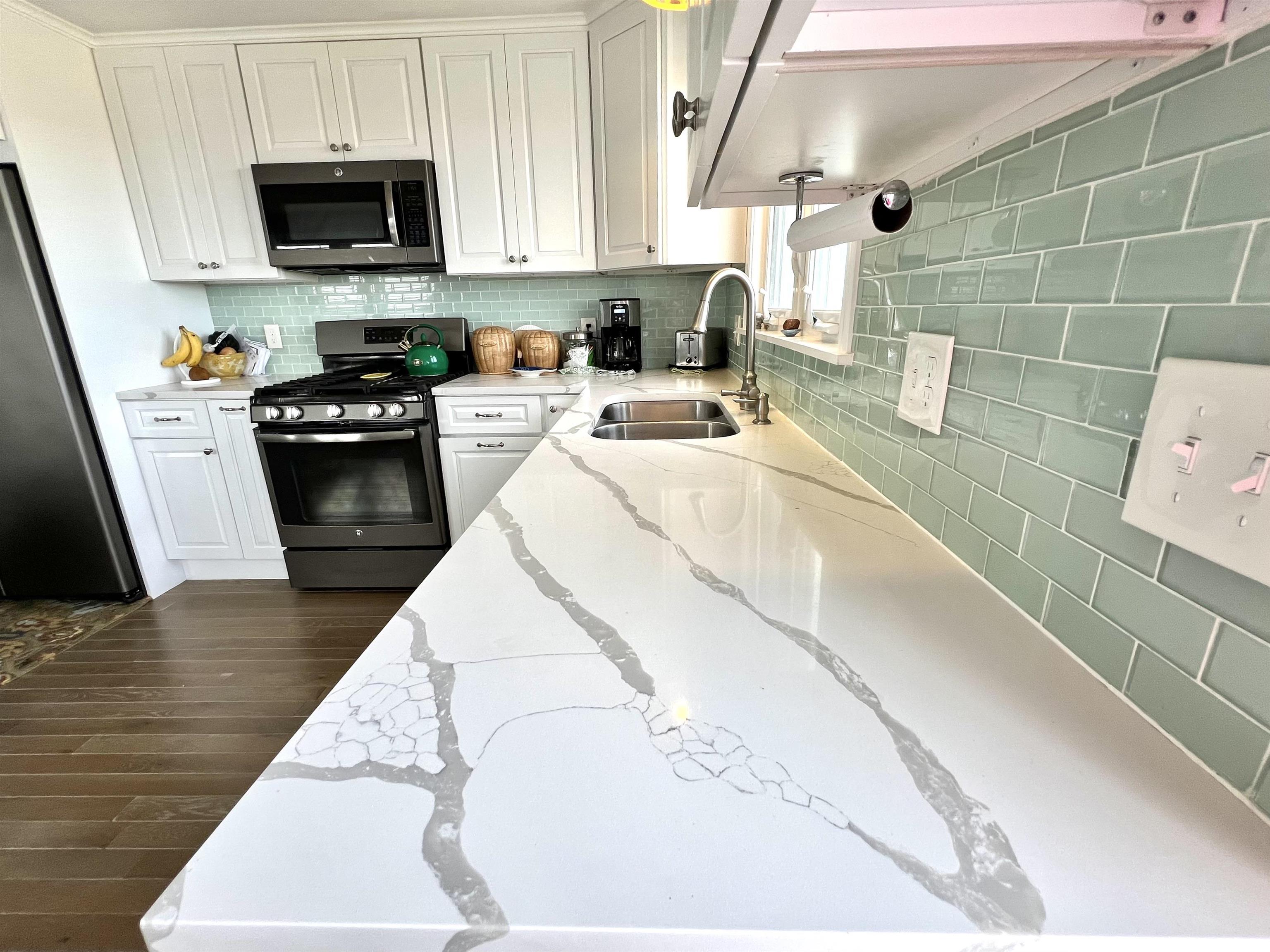 72 Island Path Property Photo 29