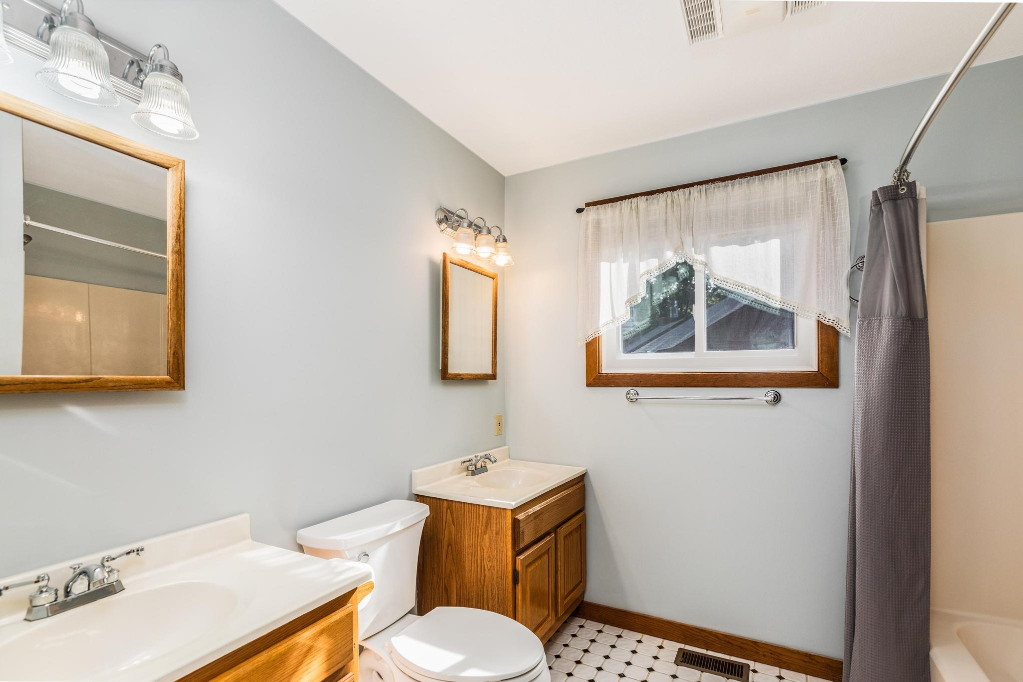 59 Thornhill Road Property Photo 28