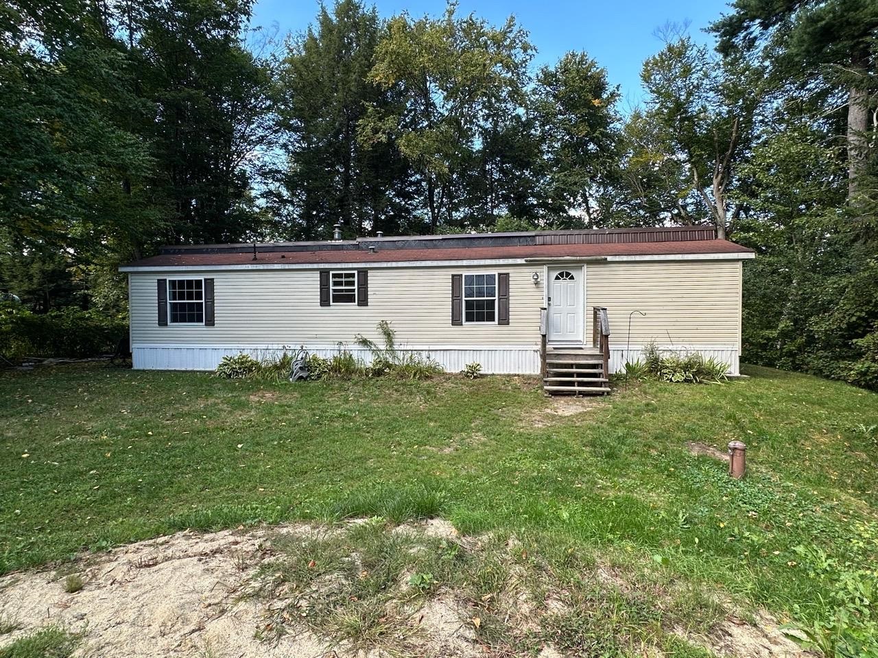226 East West Road Property Photo 2