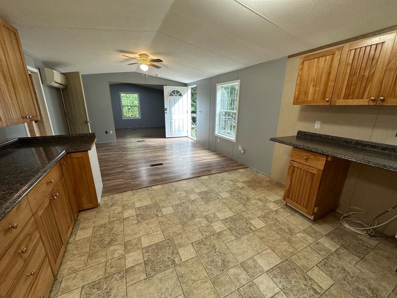 226 East West Road Property Photo 8