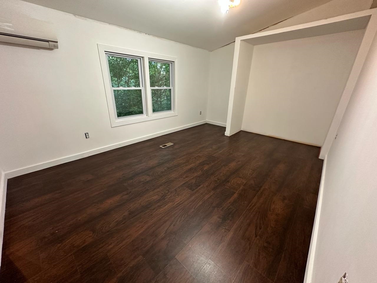 226 East West Road Property Photo 14