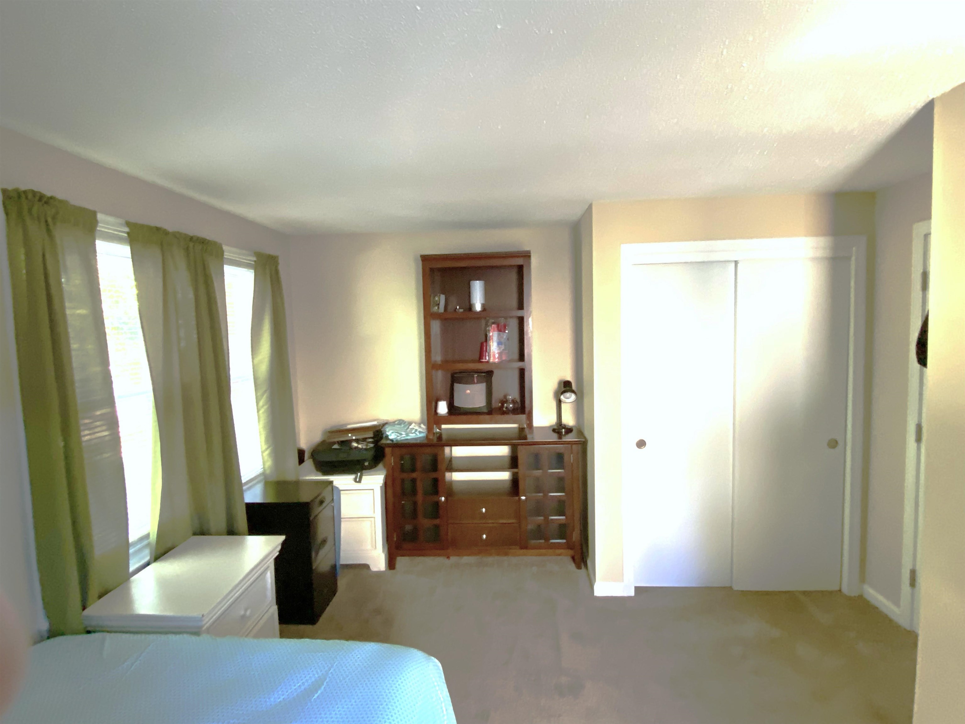103 Glendale Avenue Property Photo 9