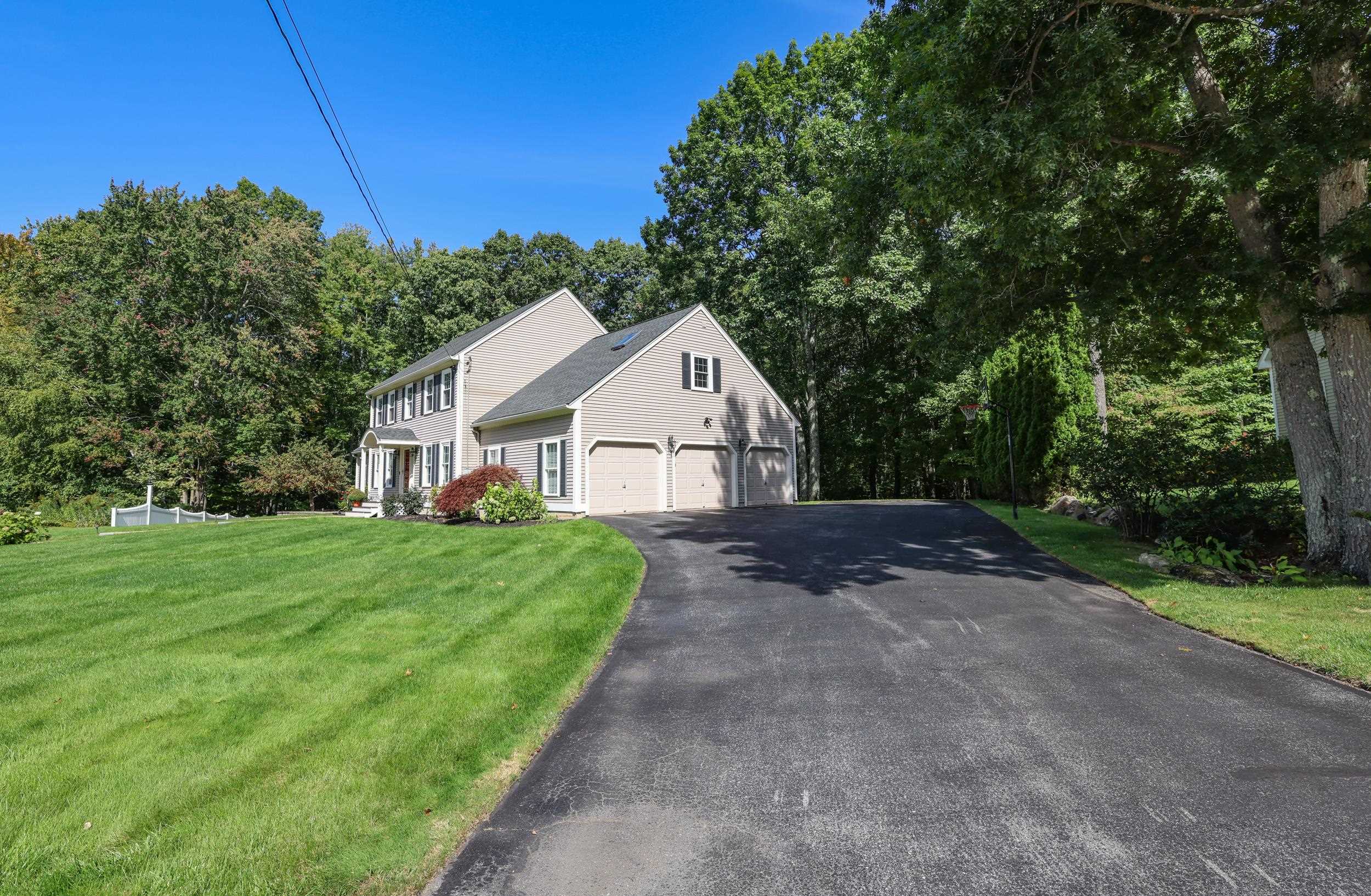 209 Tennyson Drive Property Photo 4