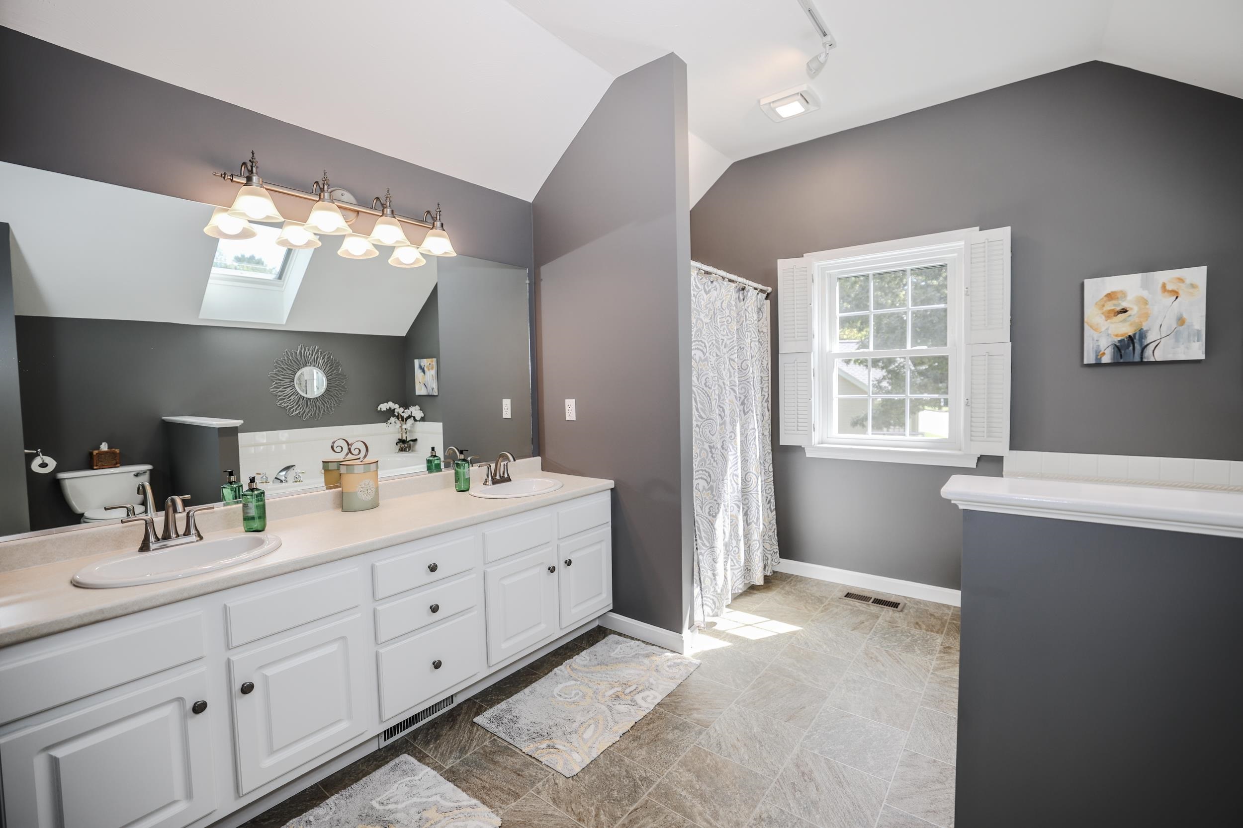 209 Tennyson Drive Property Photo 37