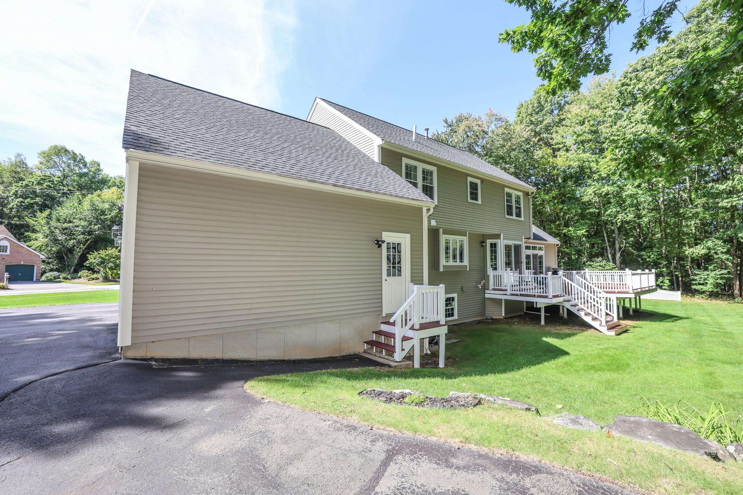 209 Tennyson Drive Property Photo 48