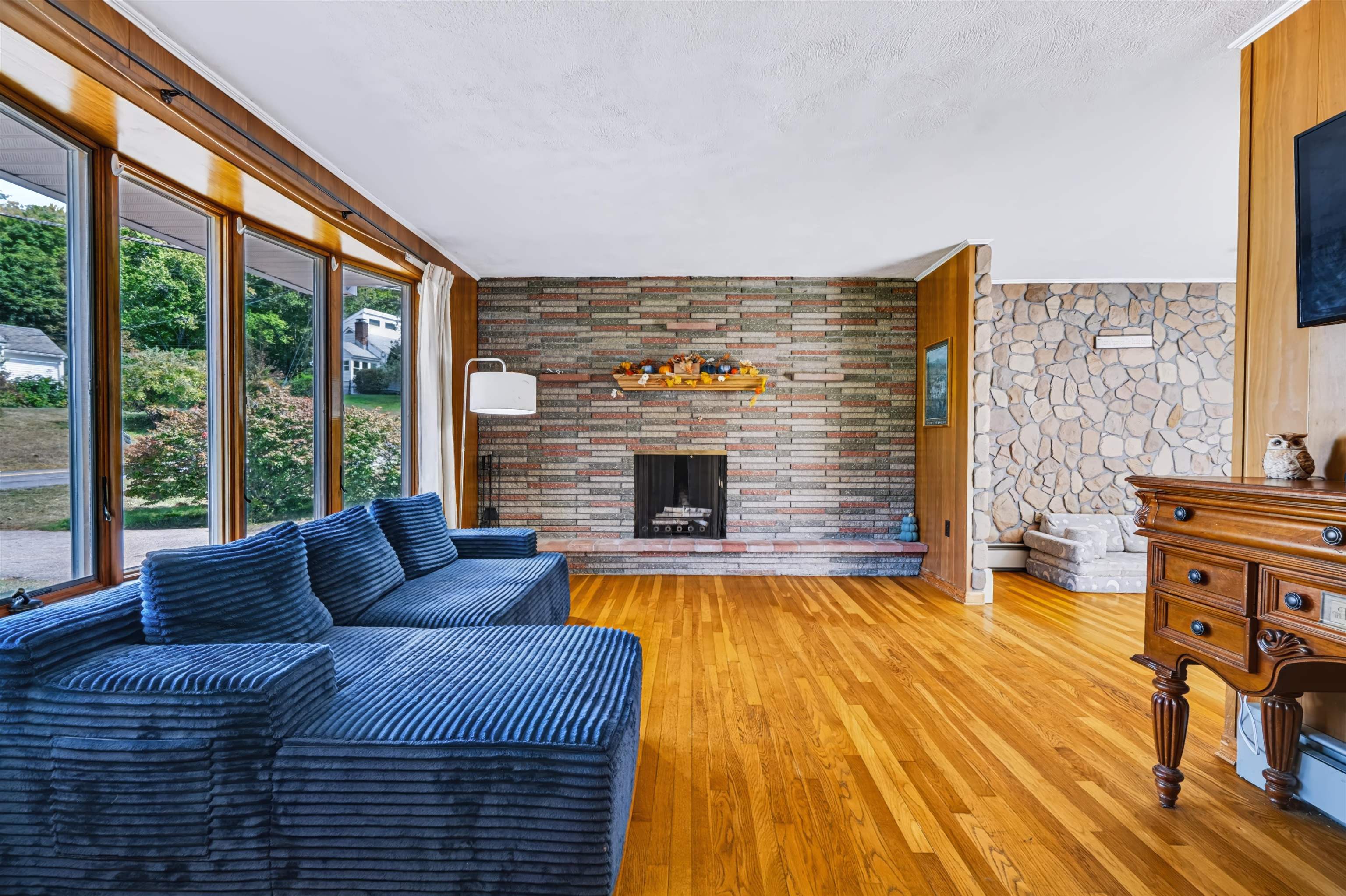 155 Morrill Street Property Photo 4