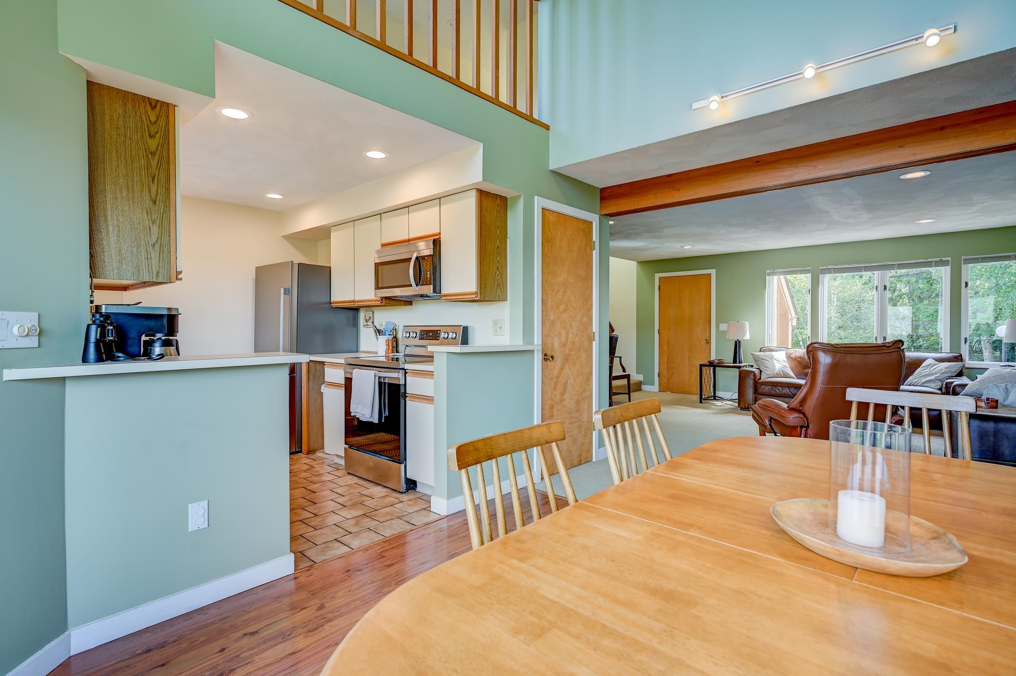 12 Top Notch Road Property Photo 23