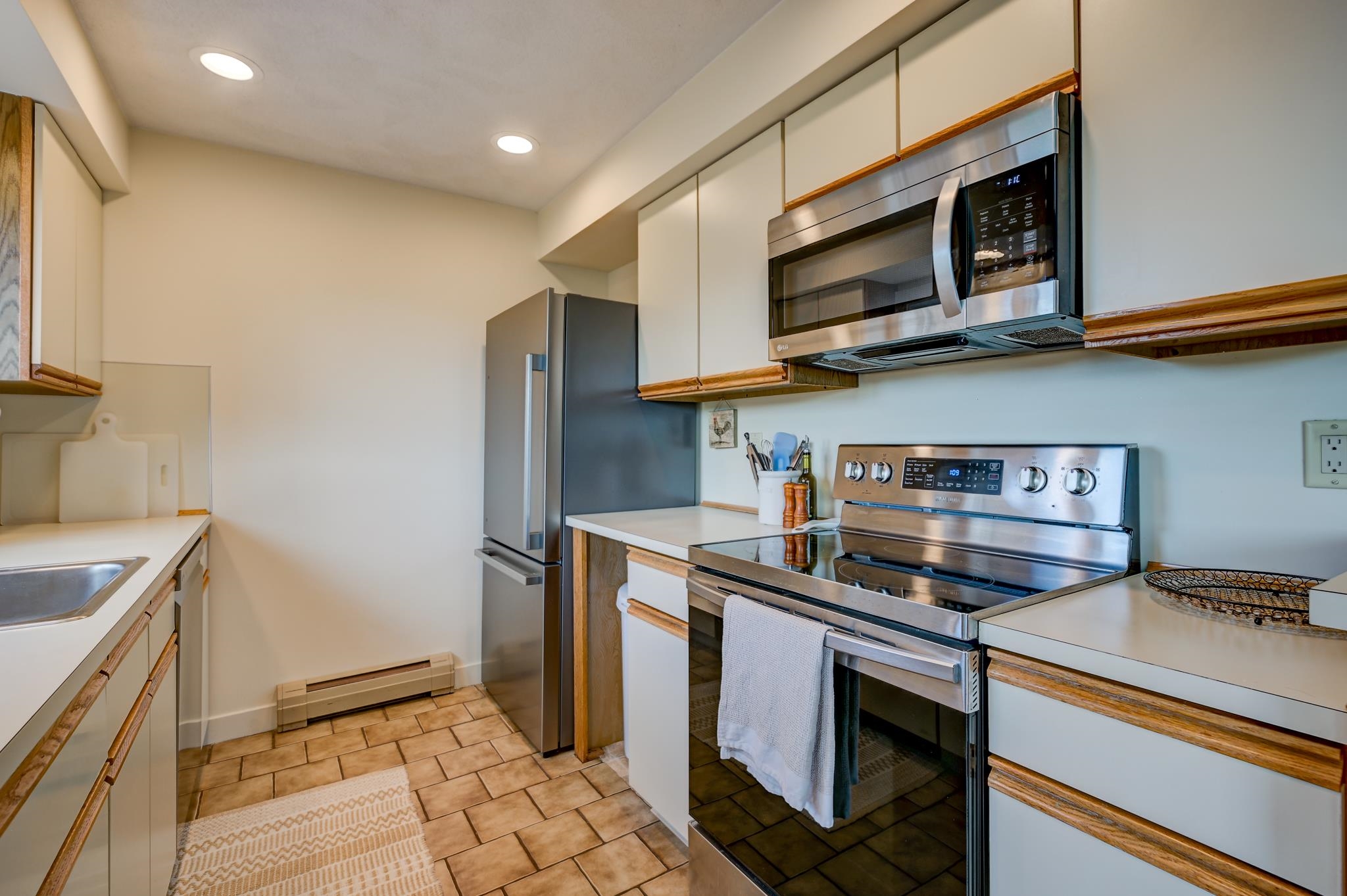 12 Top Notch Road Property Photo 26
