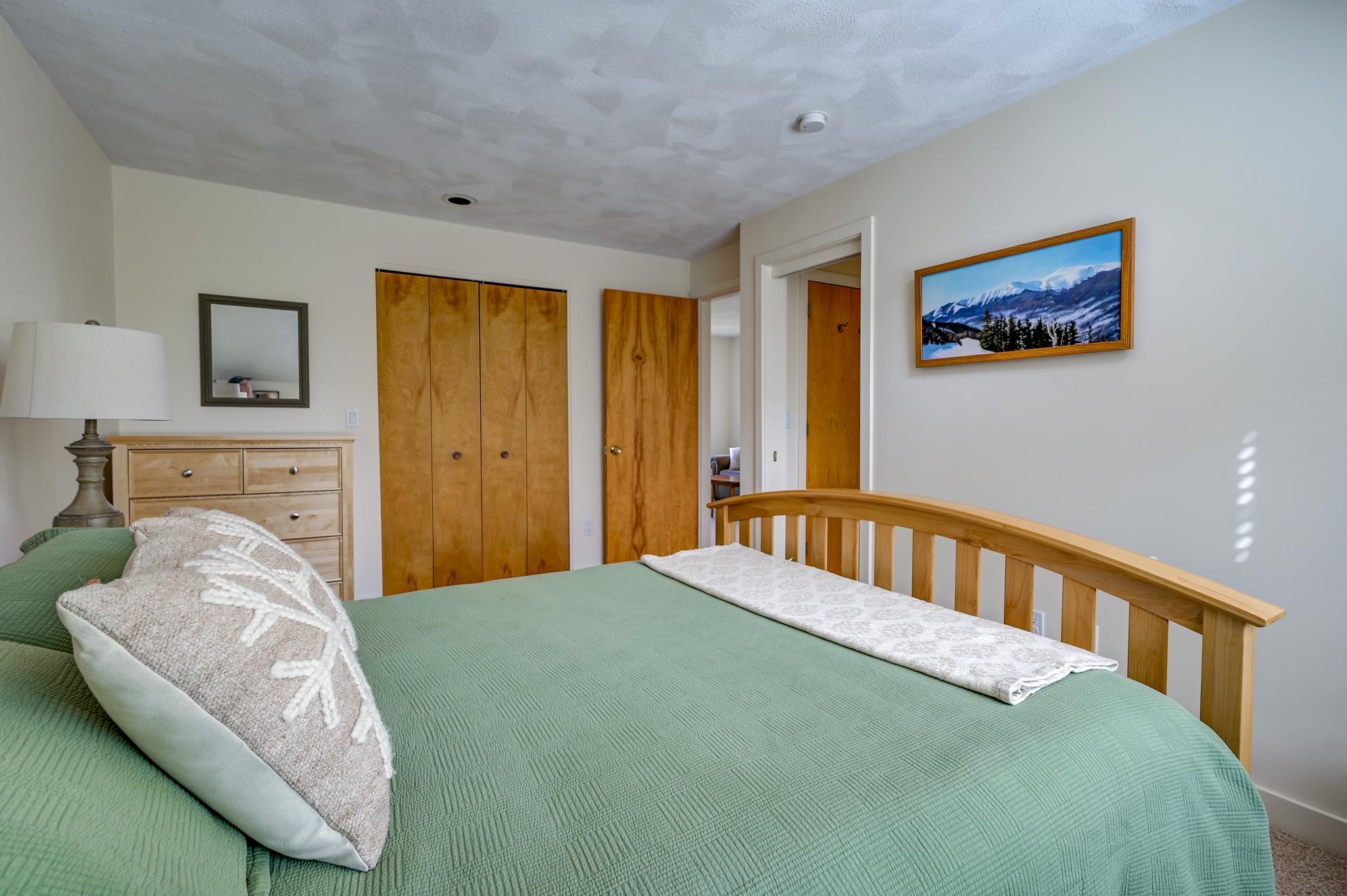 12 Top Notch Road Property Photo 33