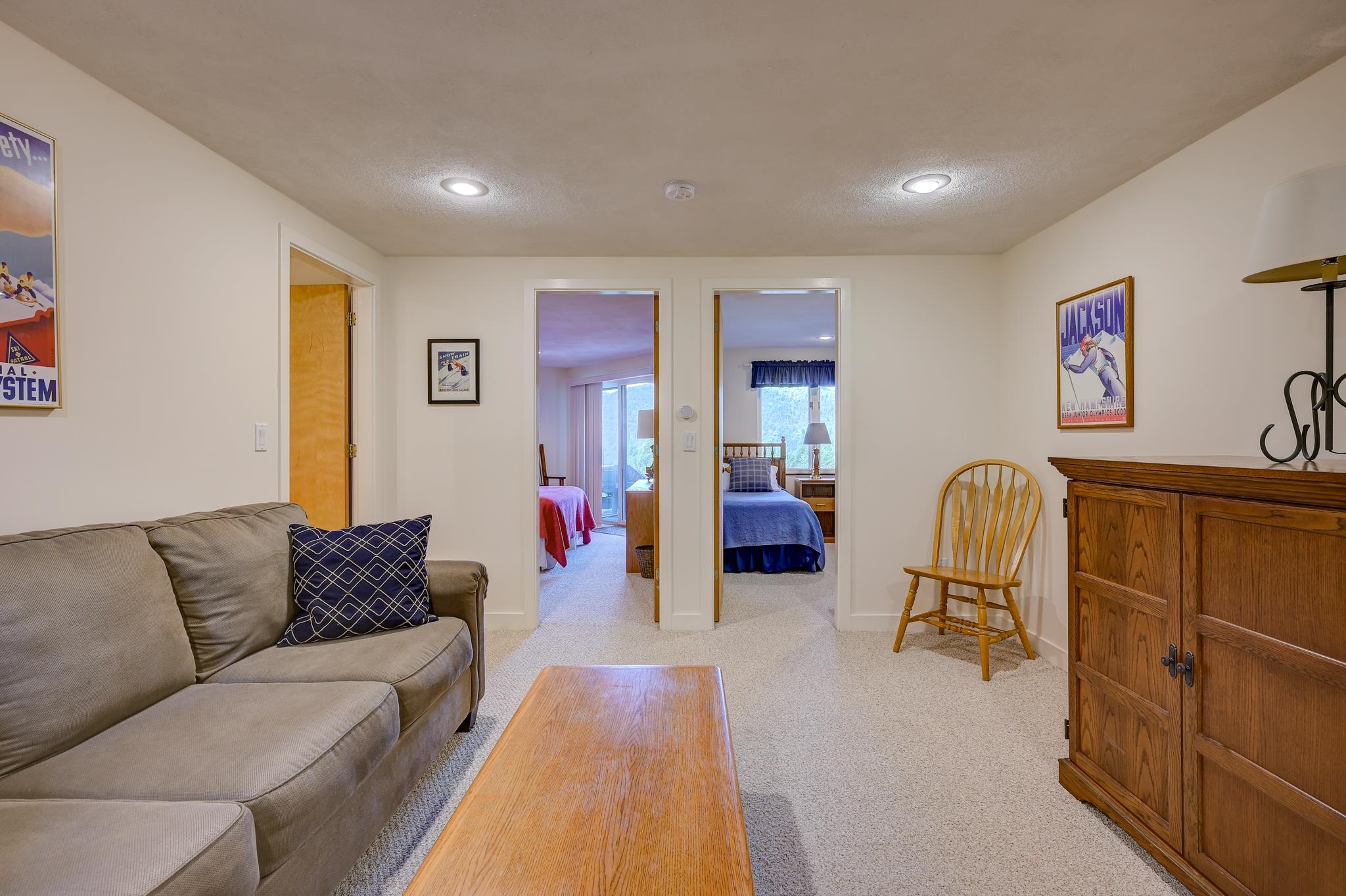 12 Top Notch Road Property Photo 36