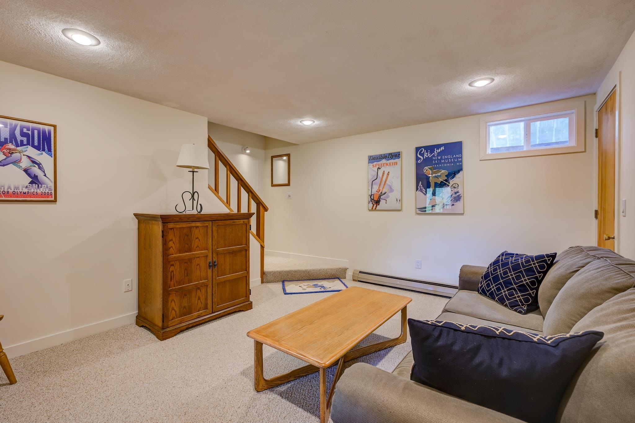 12 Top Notch Road Property Photo 37