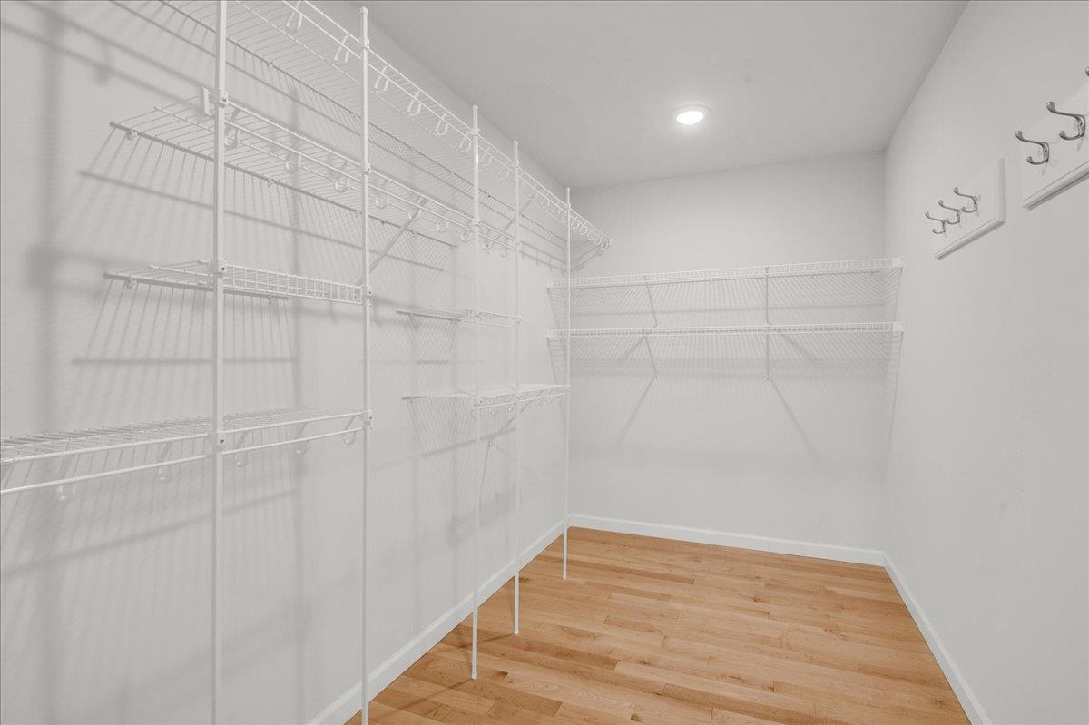 410 Annas Court Property Photo 28