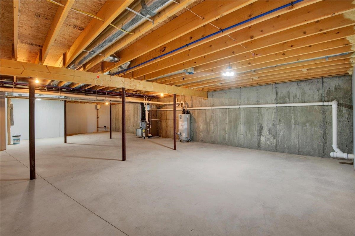 410 Annas Court Property Photo 36