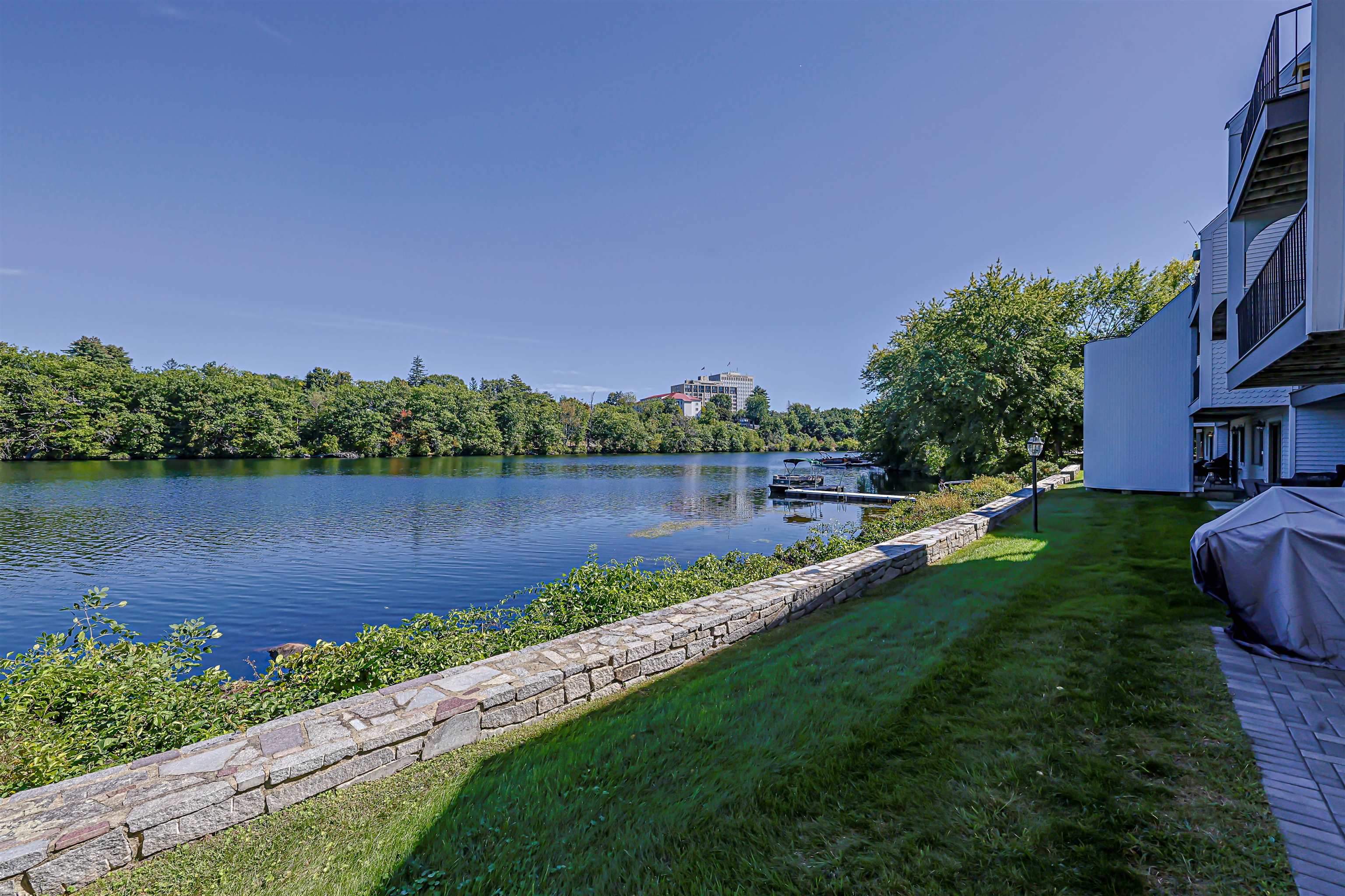33 River Front Drive Property Photo 21