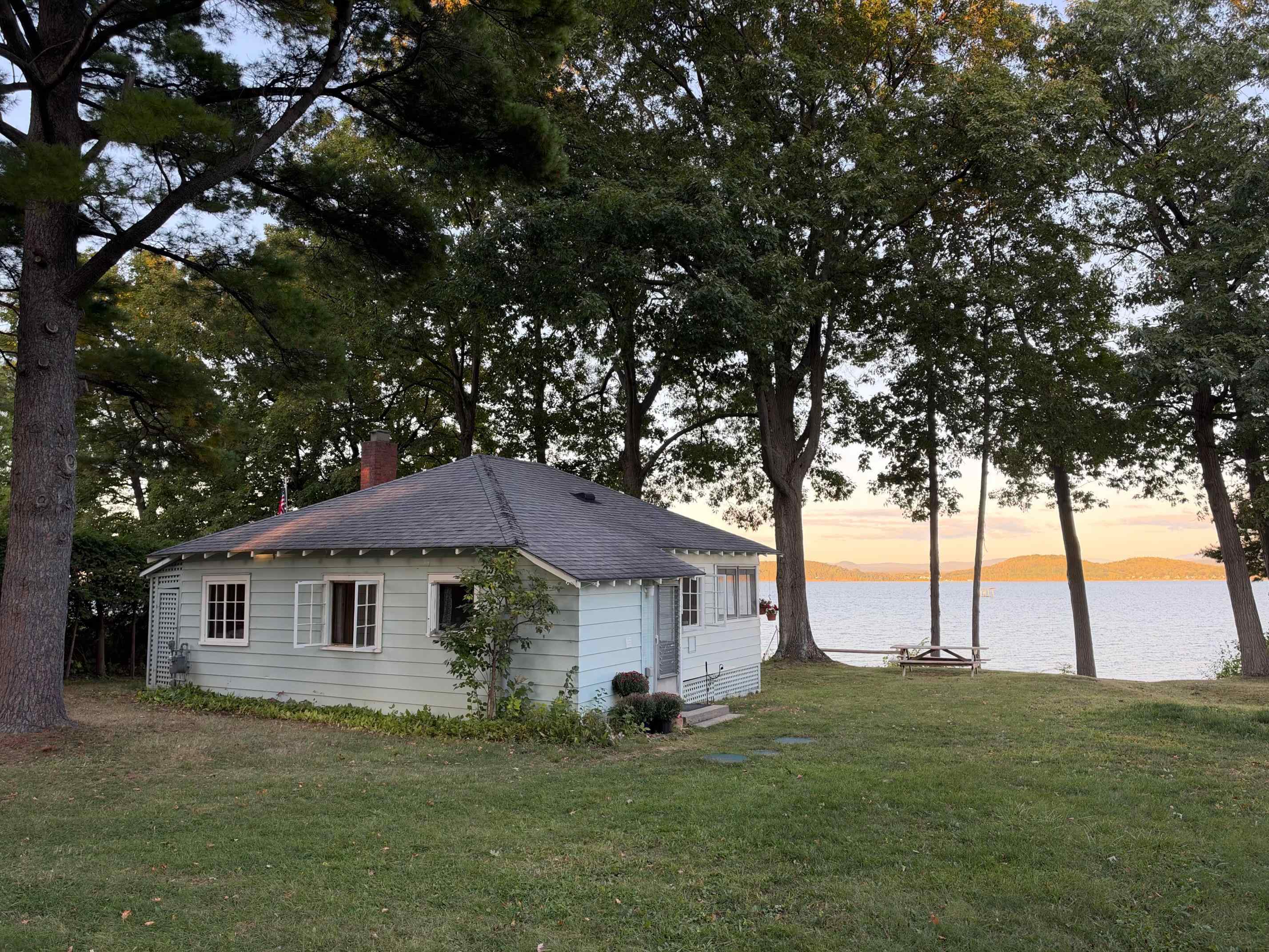 2168 Porters Point Road Property Photo 1