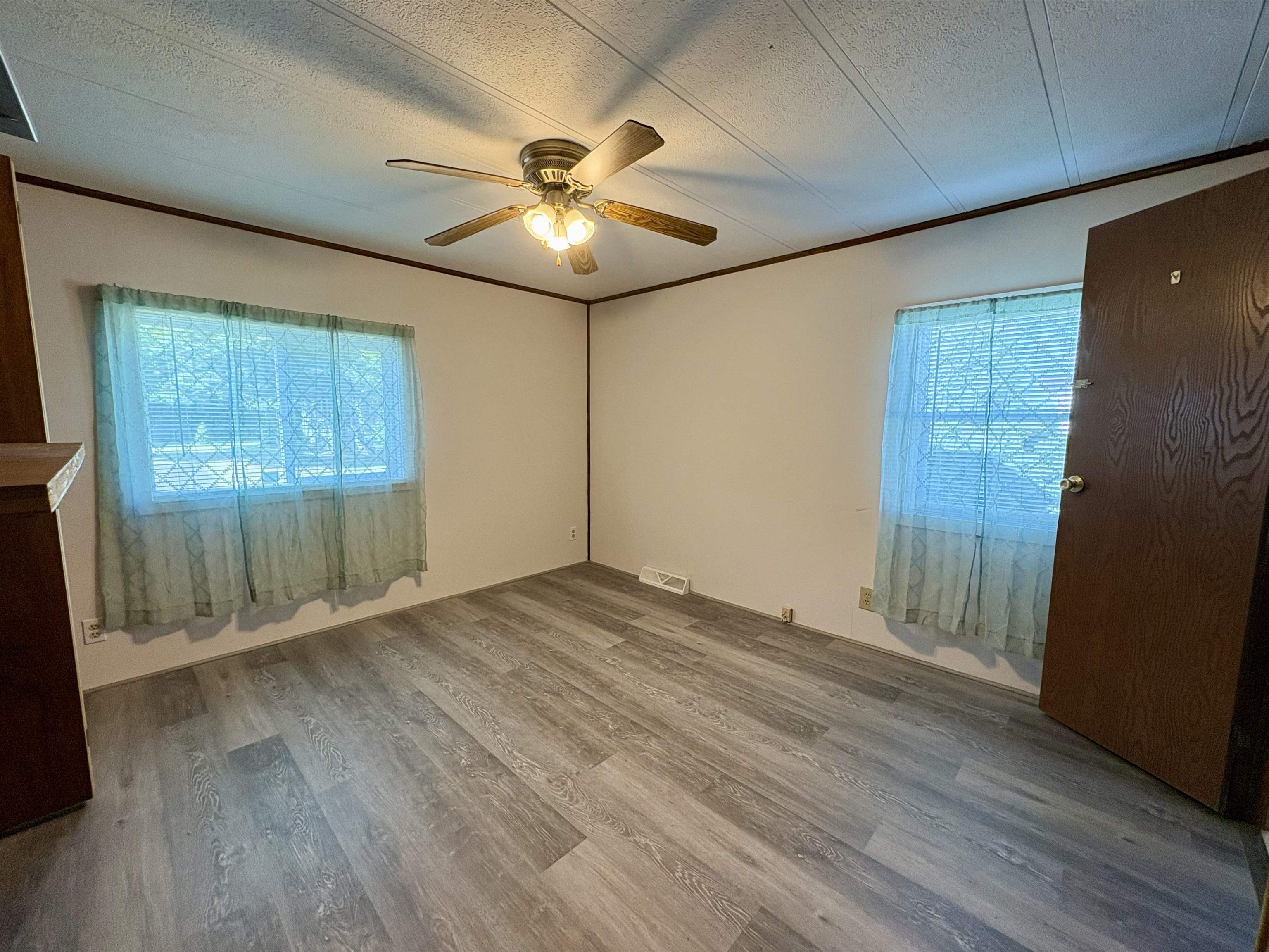 96 Whip-poor-will Street Property Photo 6