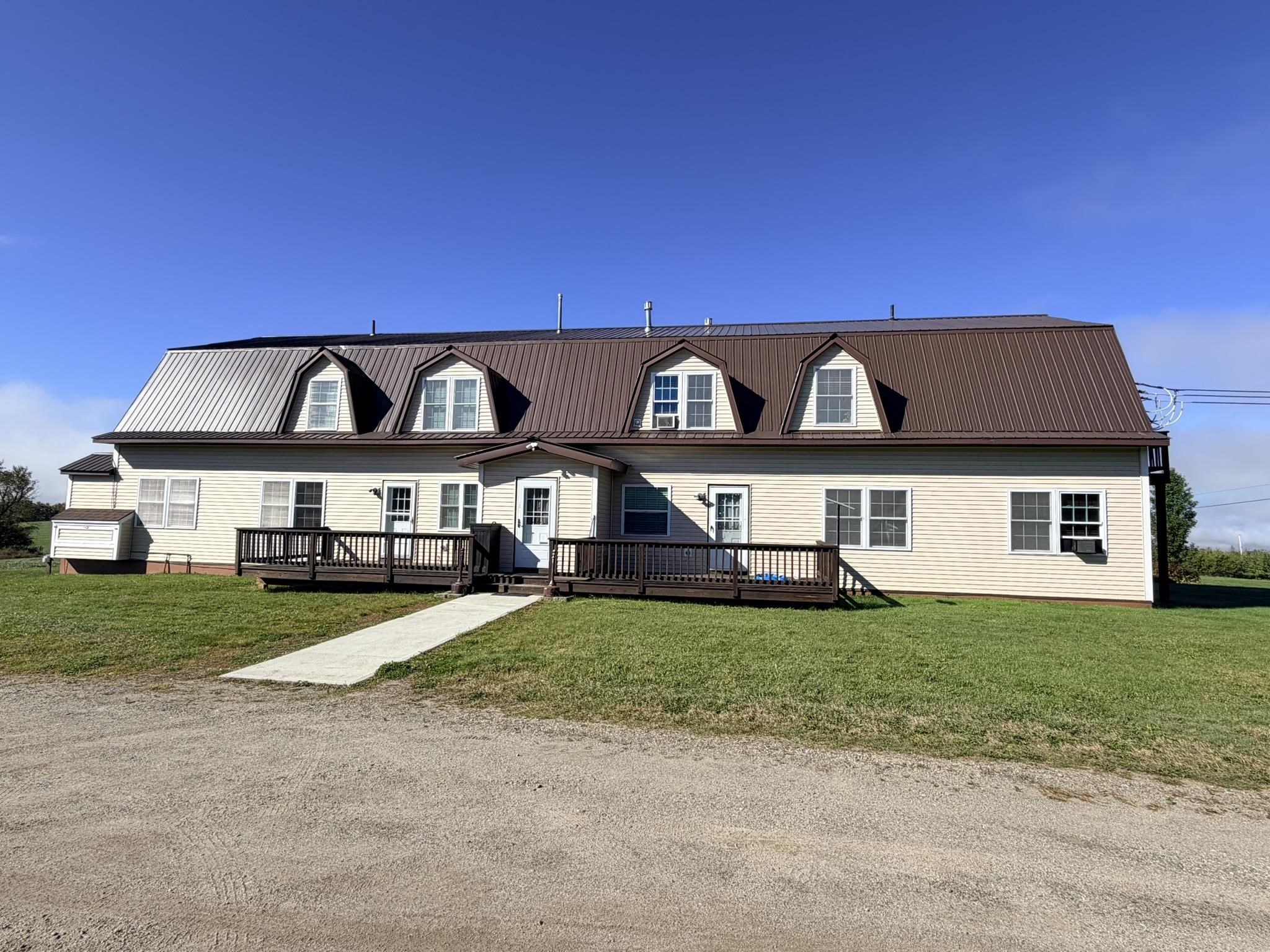 2637 Farrar Road Property Photo 4