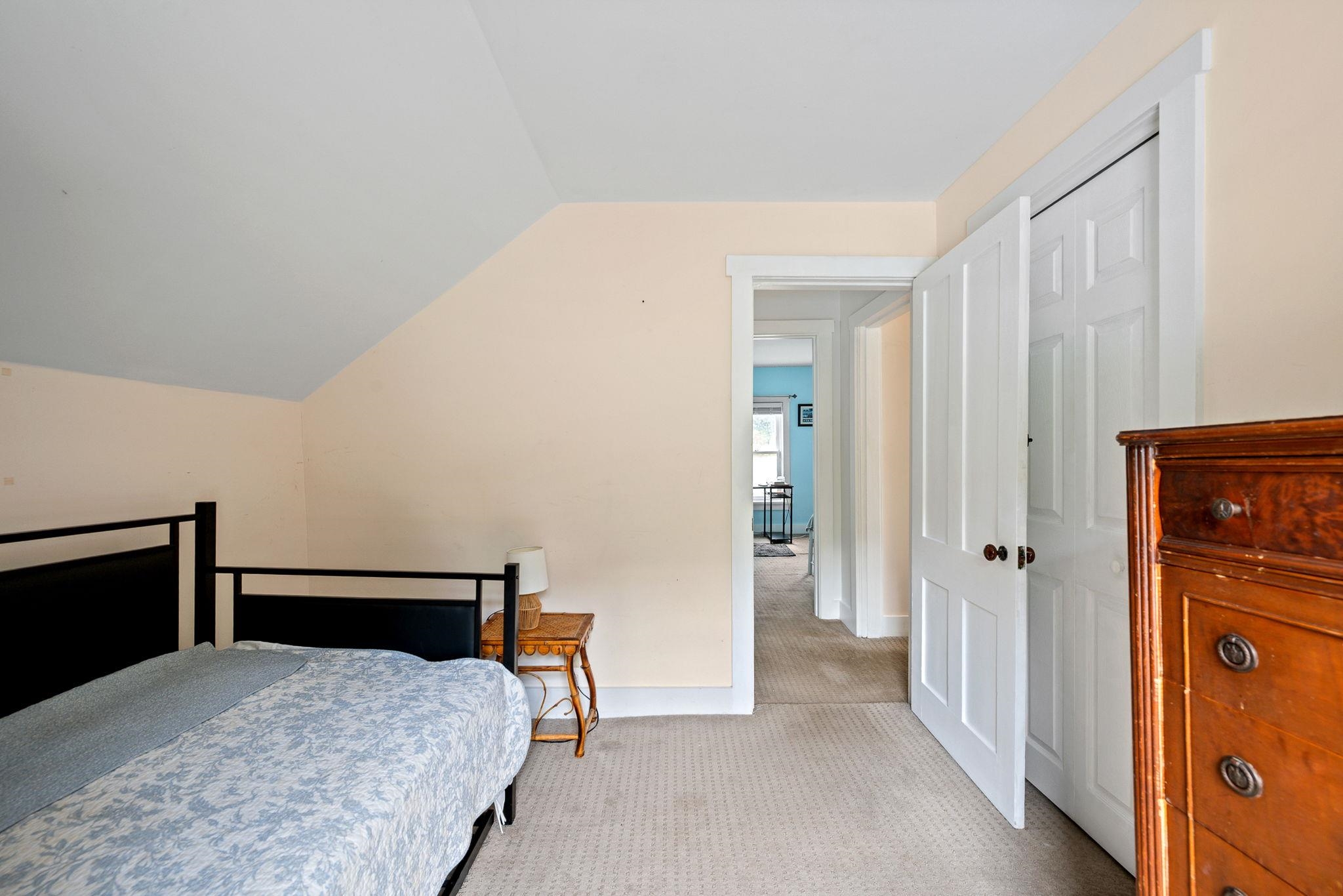 10 Kynoch Avenue Property Photo 35