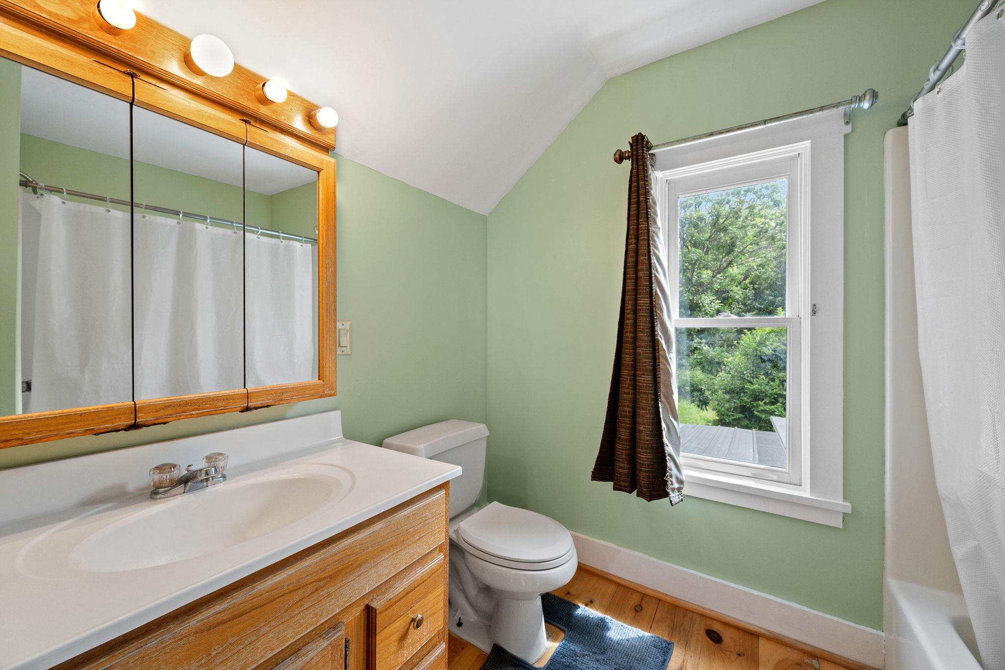 10 Kynoch Avenue Property Photo 36