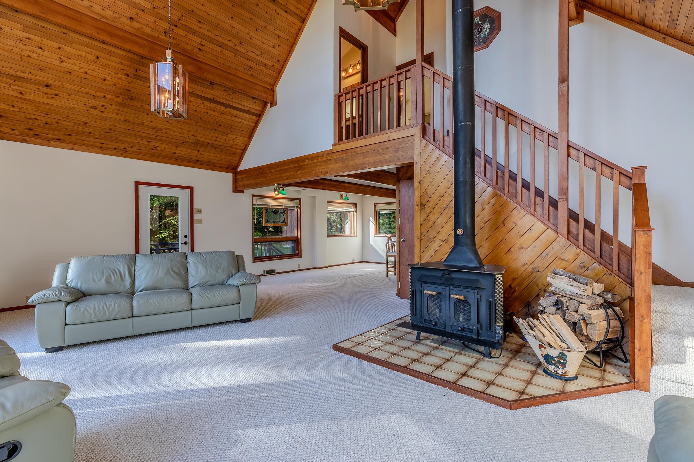 132 Lawrence Hill Road Property Photo 13