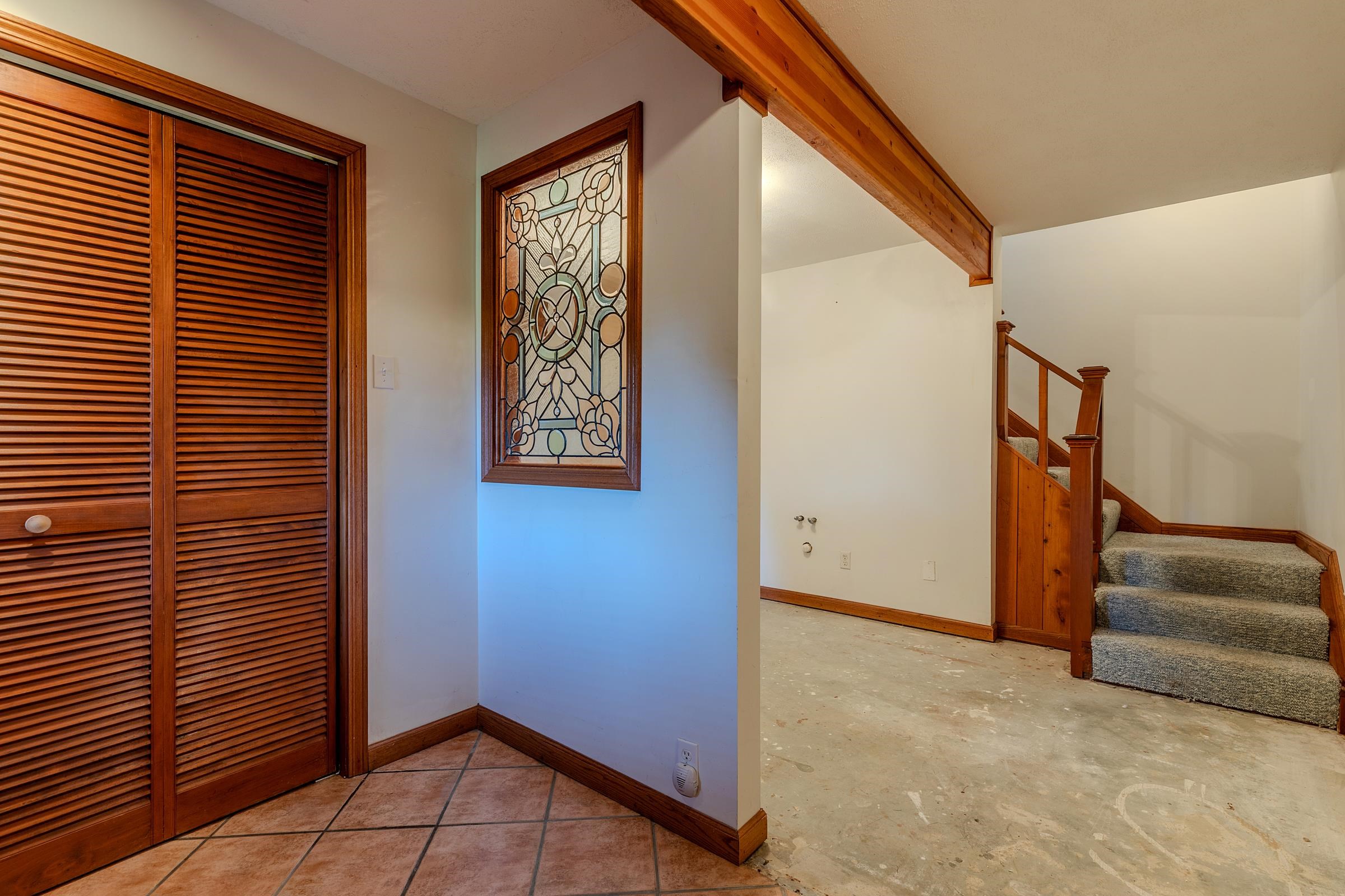 132 Lawrence Hill Road Property Photo 28