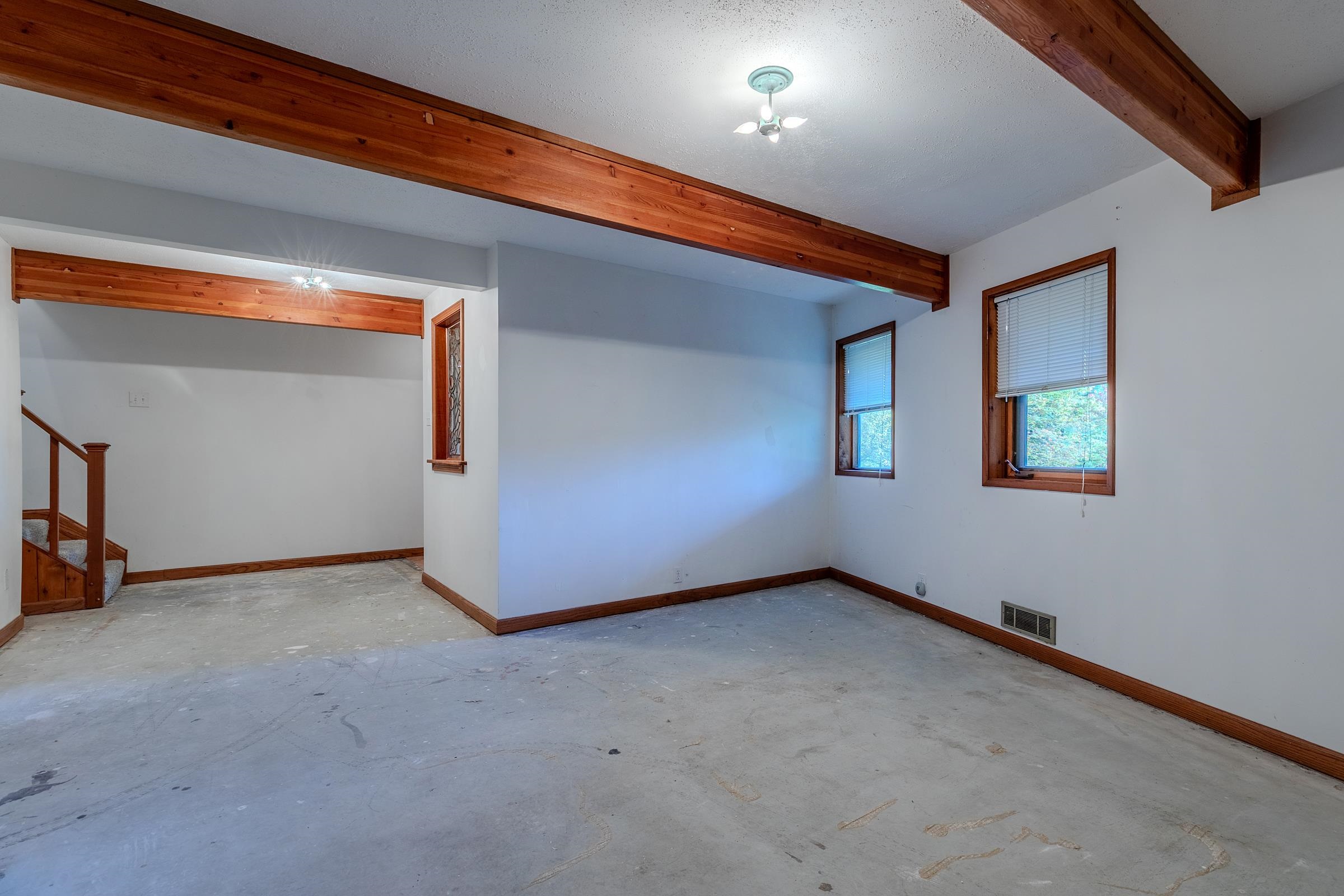 132 Lawrence Hill Road Property Photo 29