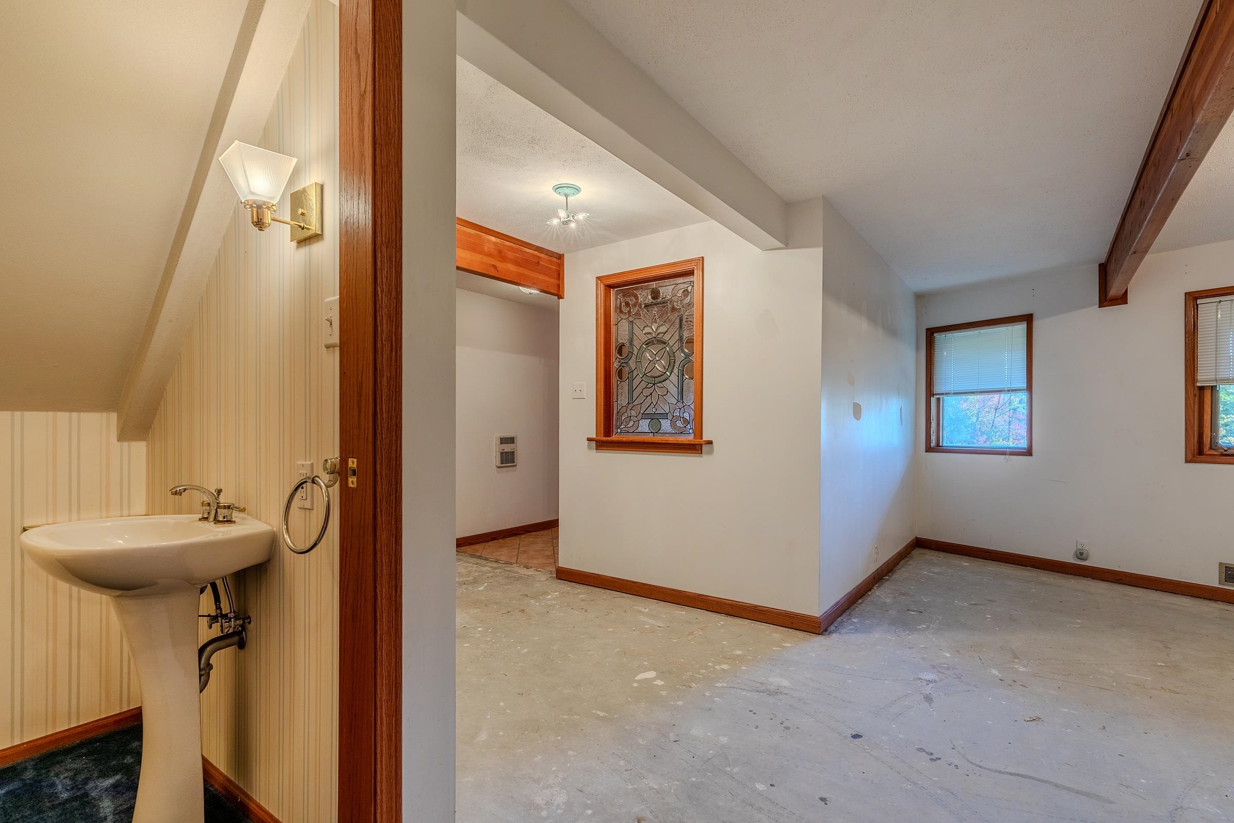 132 Lawrence Hill Road Property Photo 30