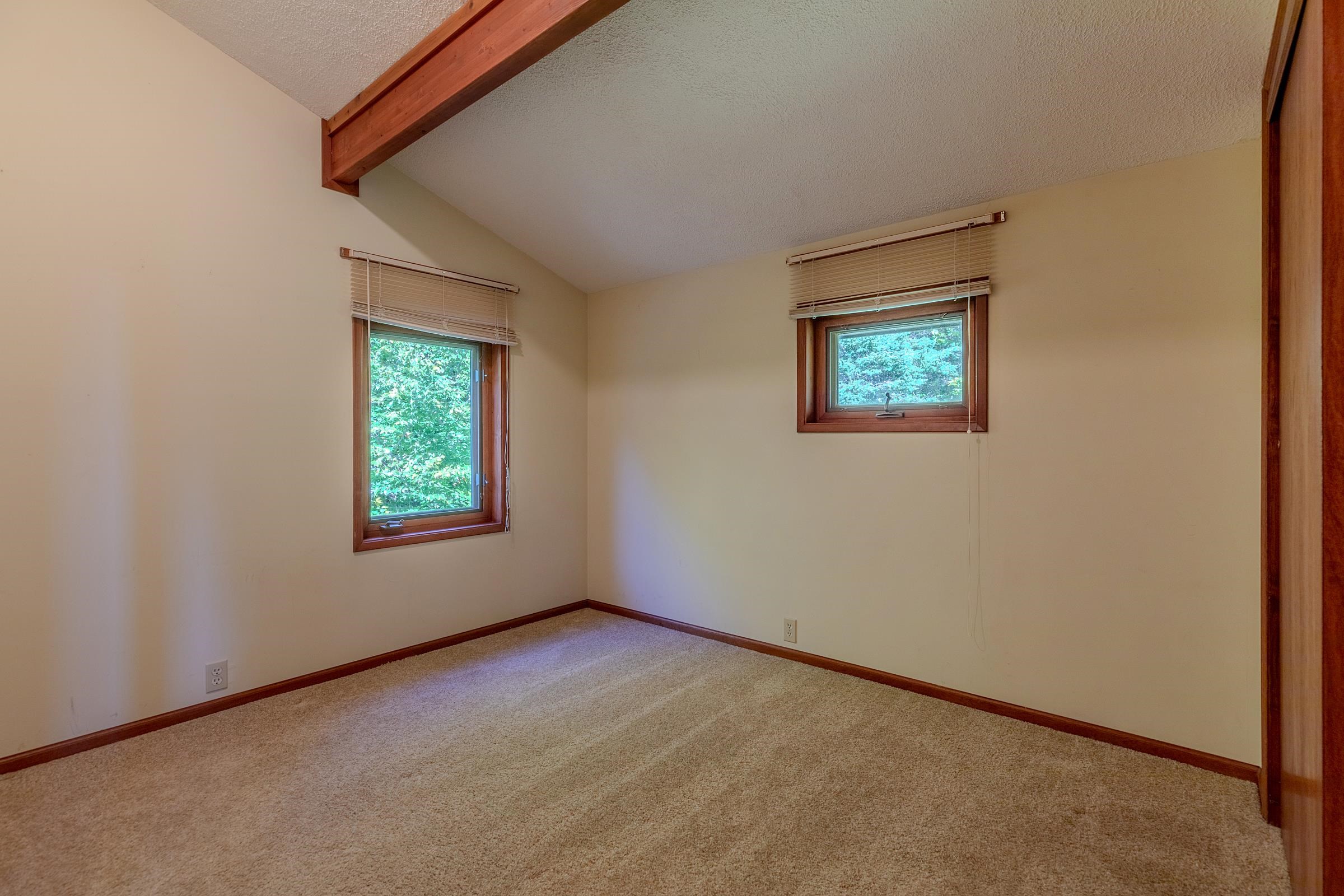 132 Lawrence Hill Road Property Photo 35