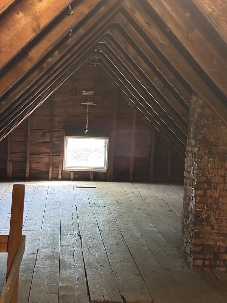 90 Appleton Street Property Photo 31