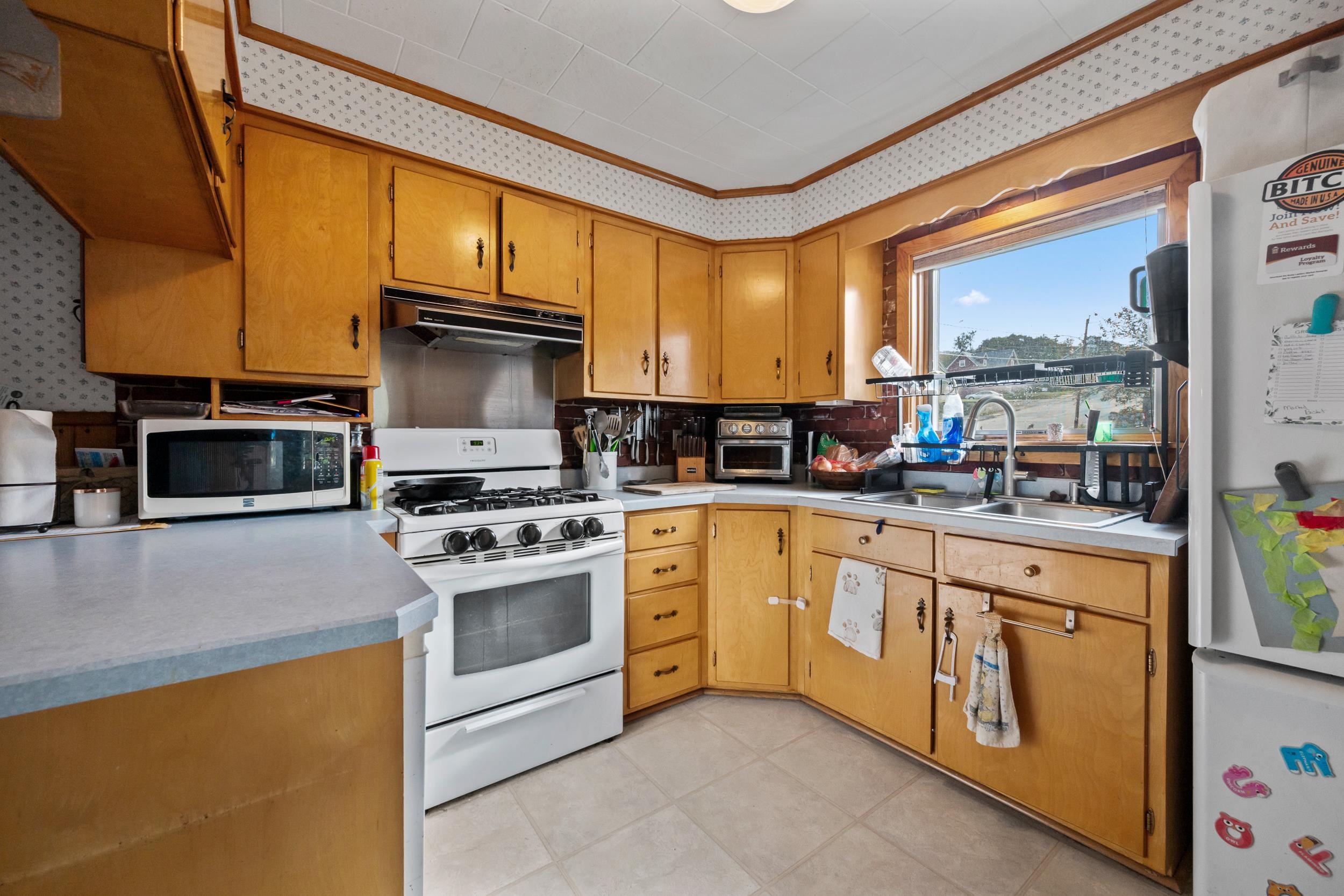 400 Forbush Avenue Property Photo 2