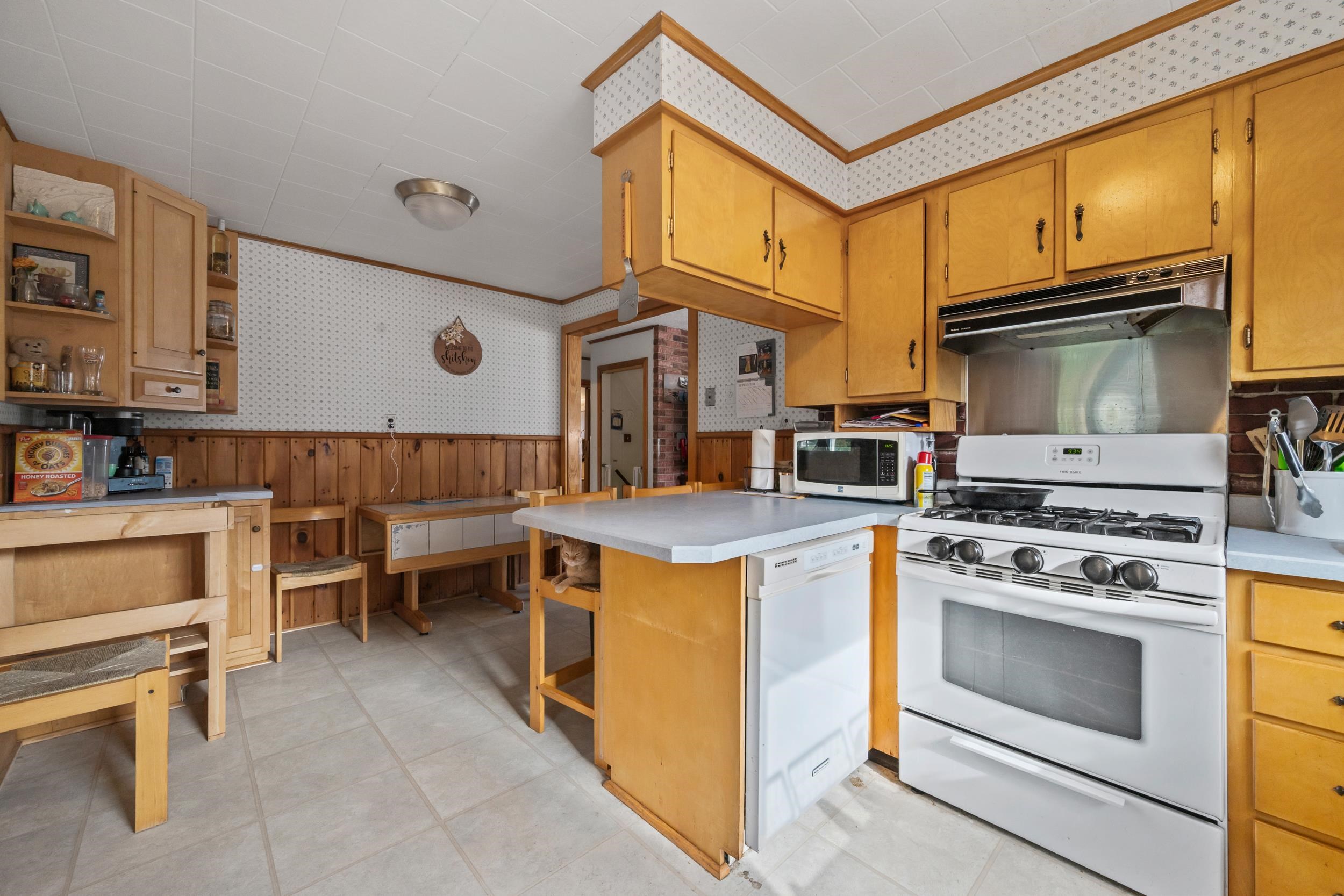 400 Forbush Avenue Property Photo 7