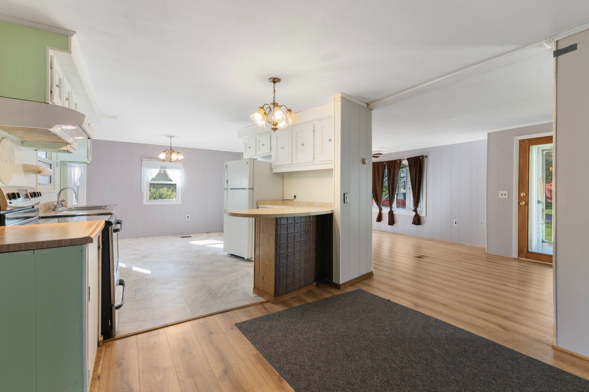 47 Adams Street Property Photo 2