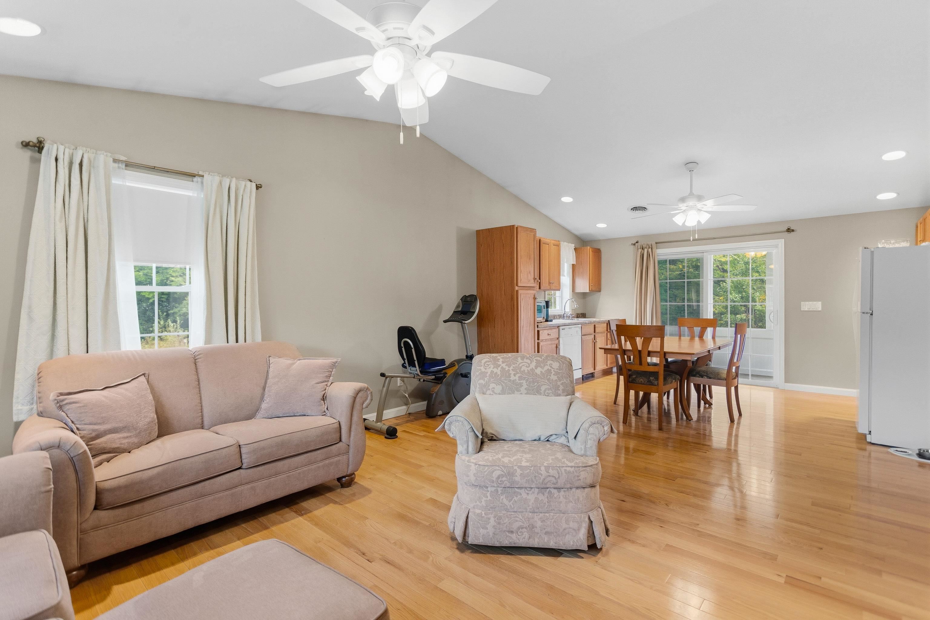 53 Patriots Way Property Photo 7