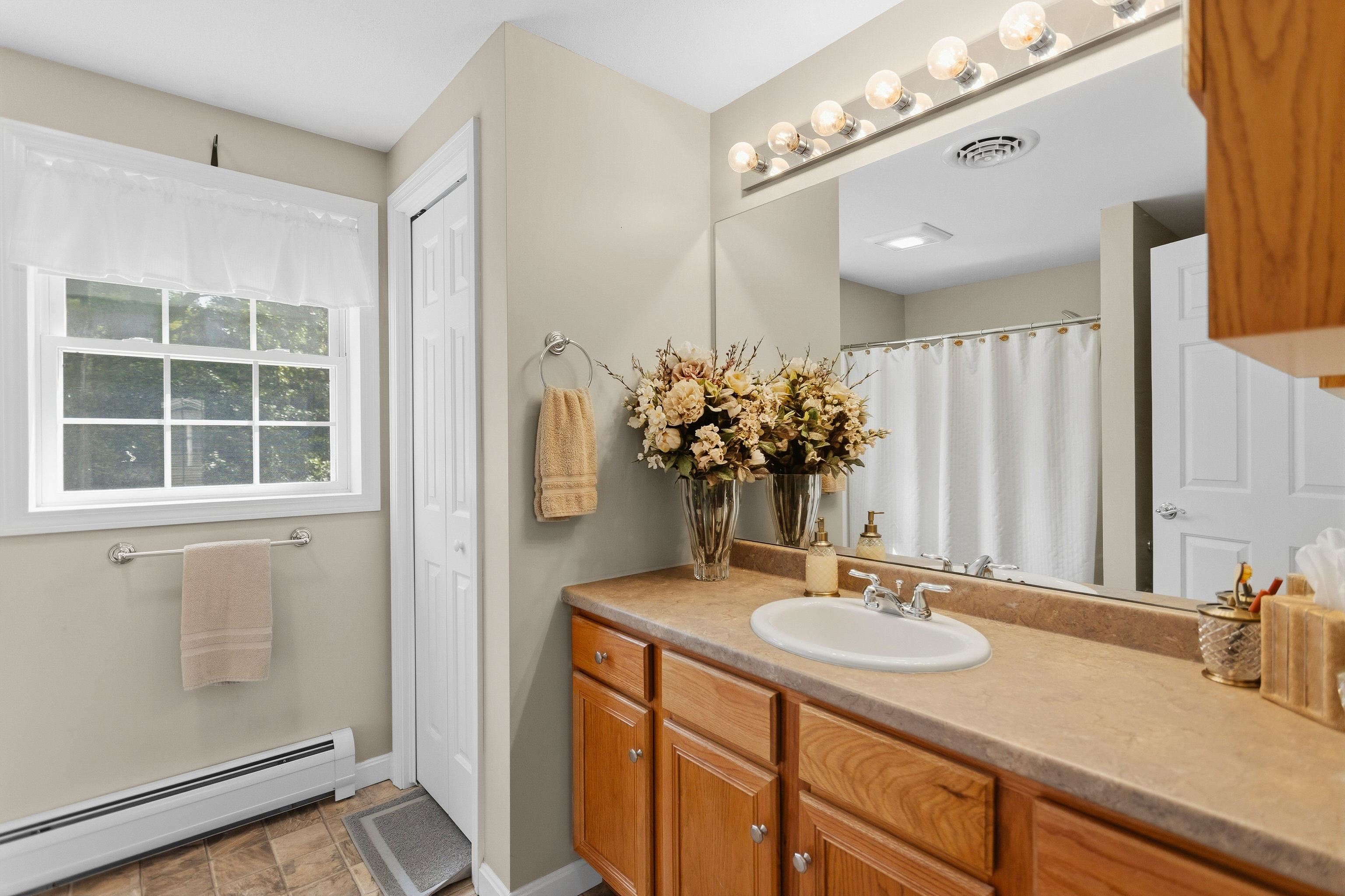 53 Patriots Way Property Photo 18